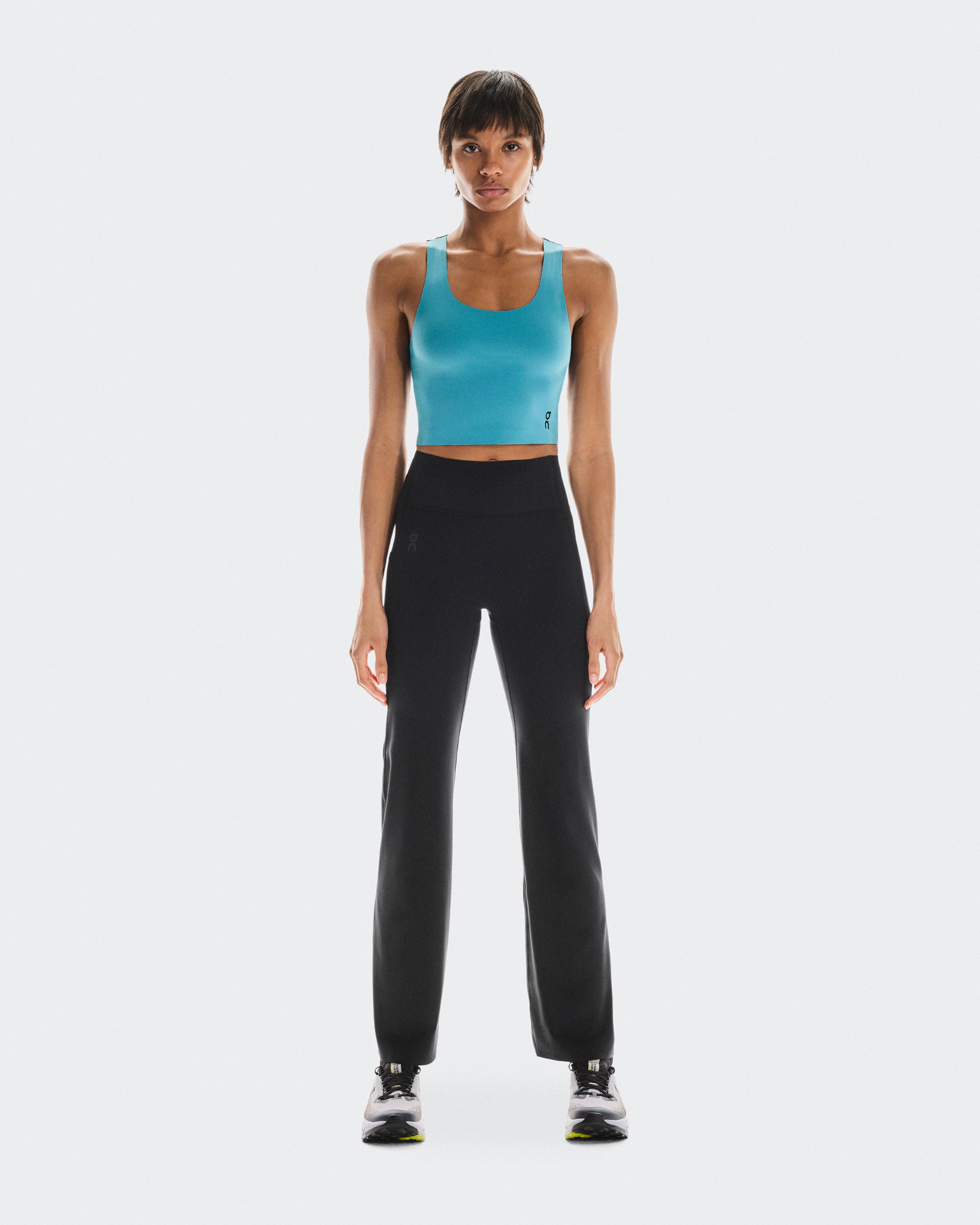 On Studio Open Back Crop Niagara (Women's)
