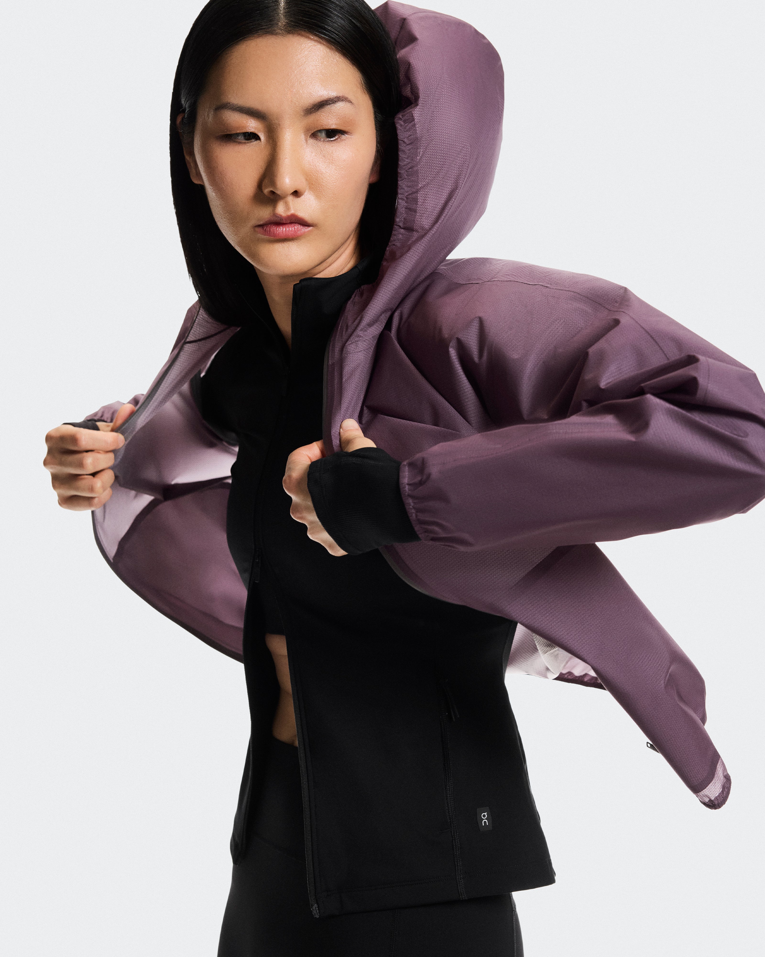 On Explore Lightweight Waterproof Jacket Gobi (Women'S)
