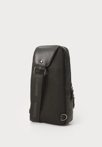 Valentino Horizon Cross Body Bag Nero