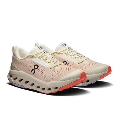 on running cloudsurfer trail 2 ivory salmon running (women's)
