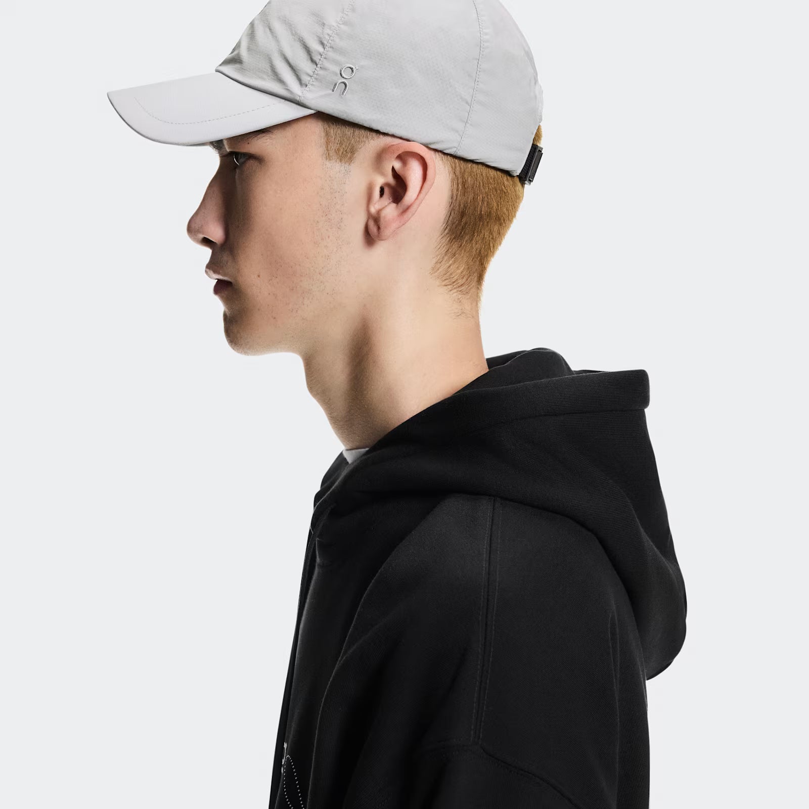 On On Cap Alloy