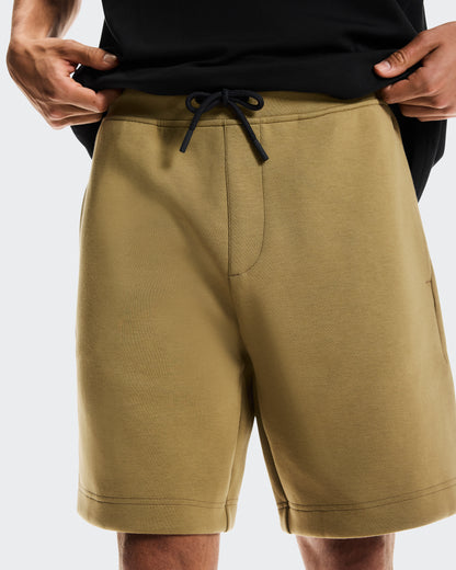 On Focus Tech Shorts Nutmeg