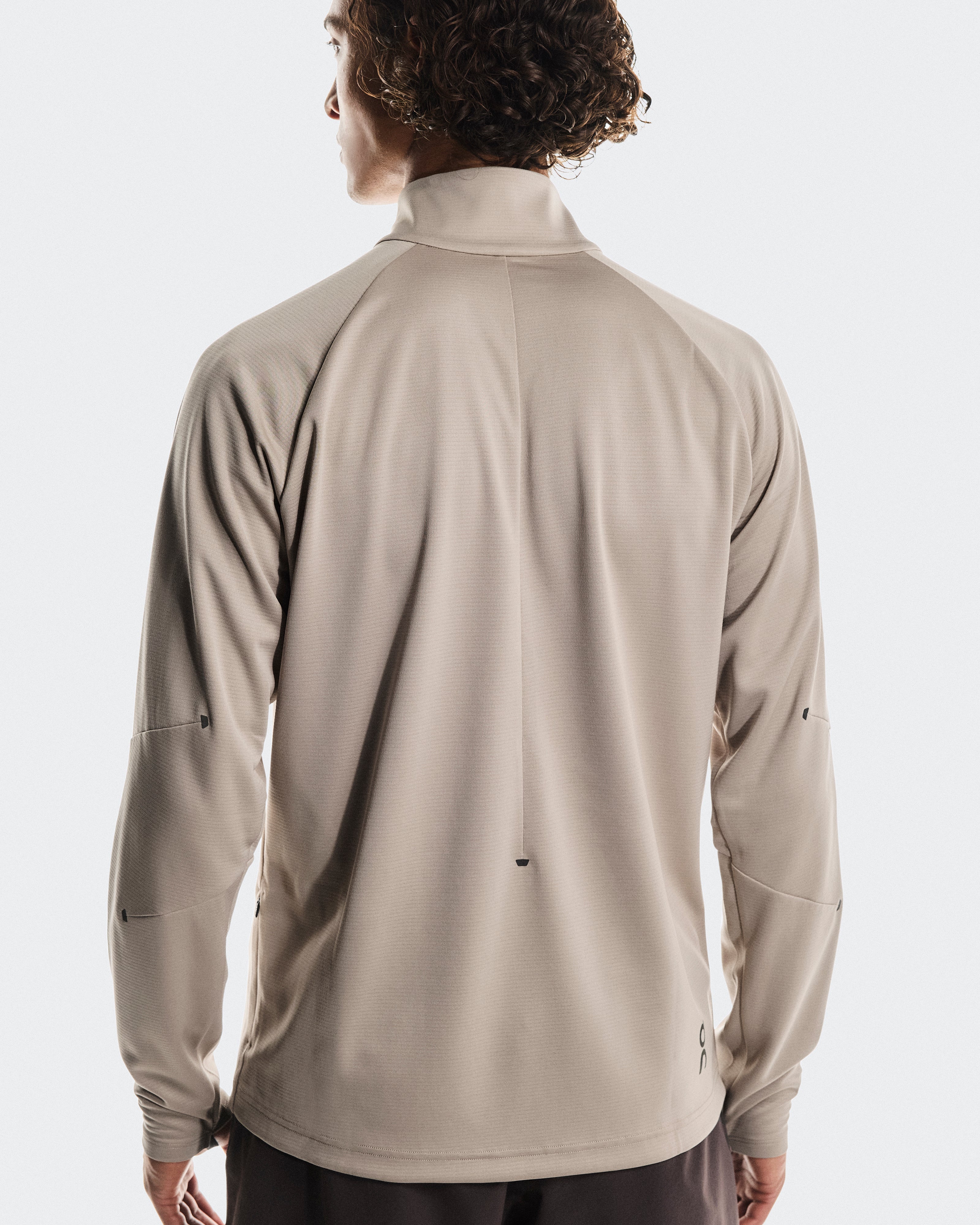 On Climate Shirt Desert