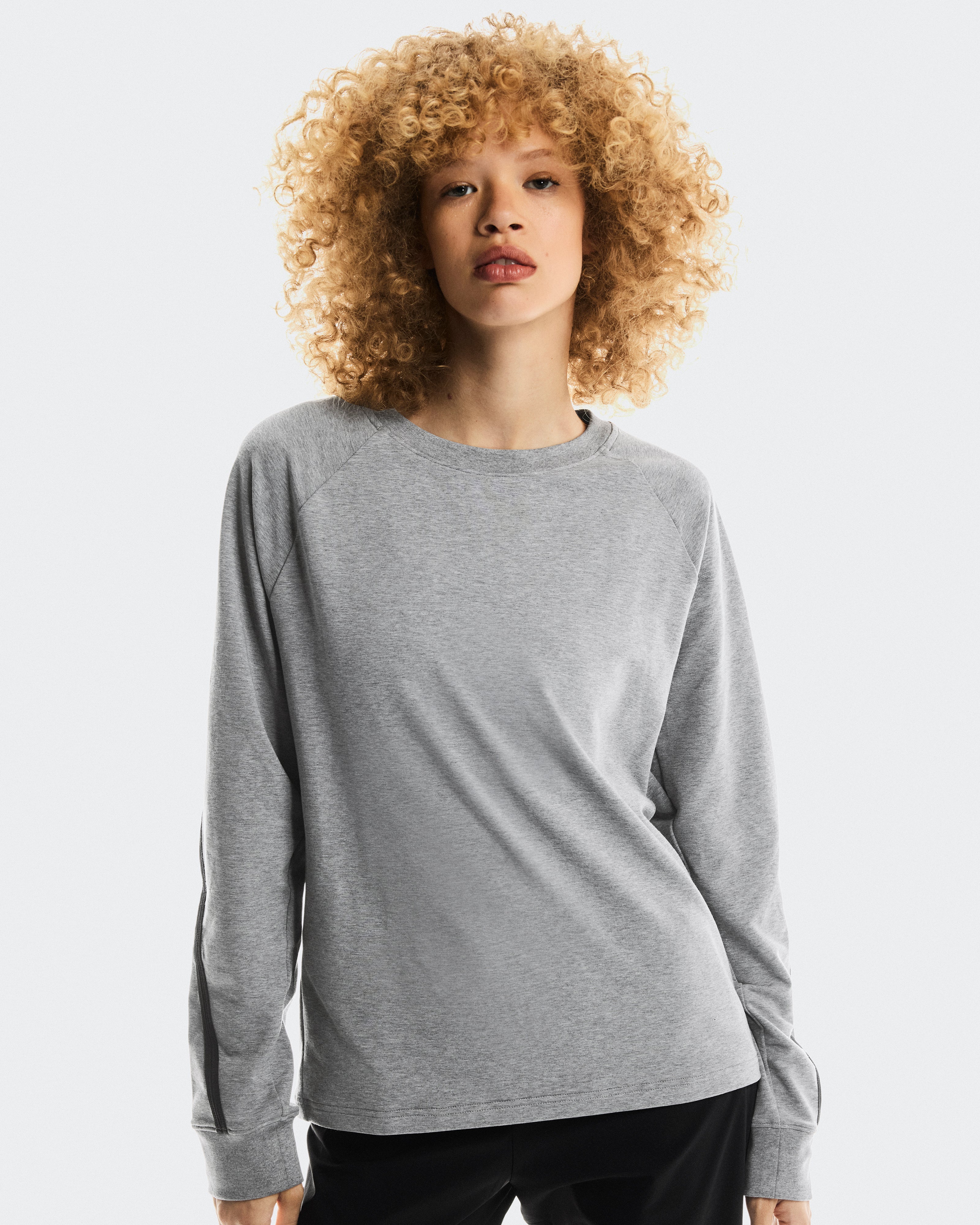 On Studio Crew Basalt (Women'S)