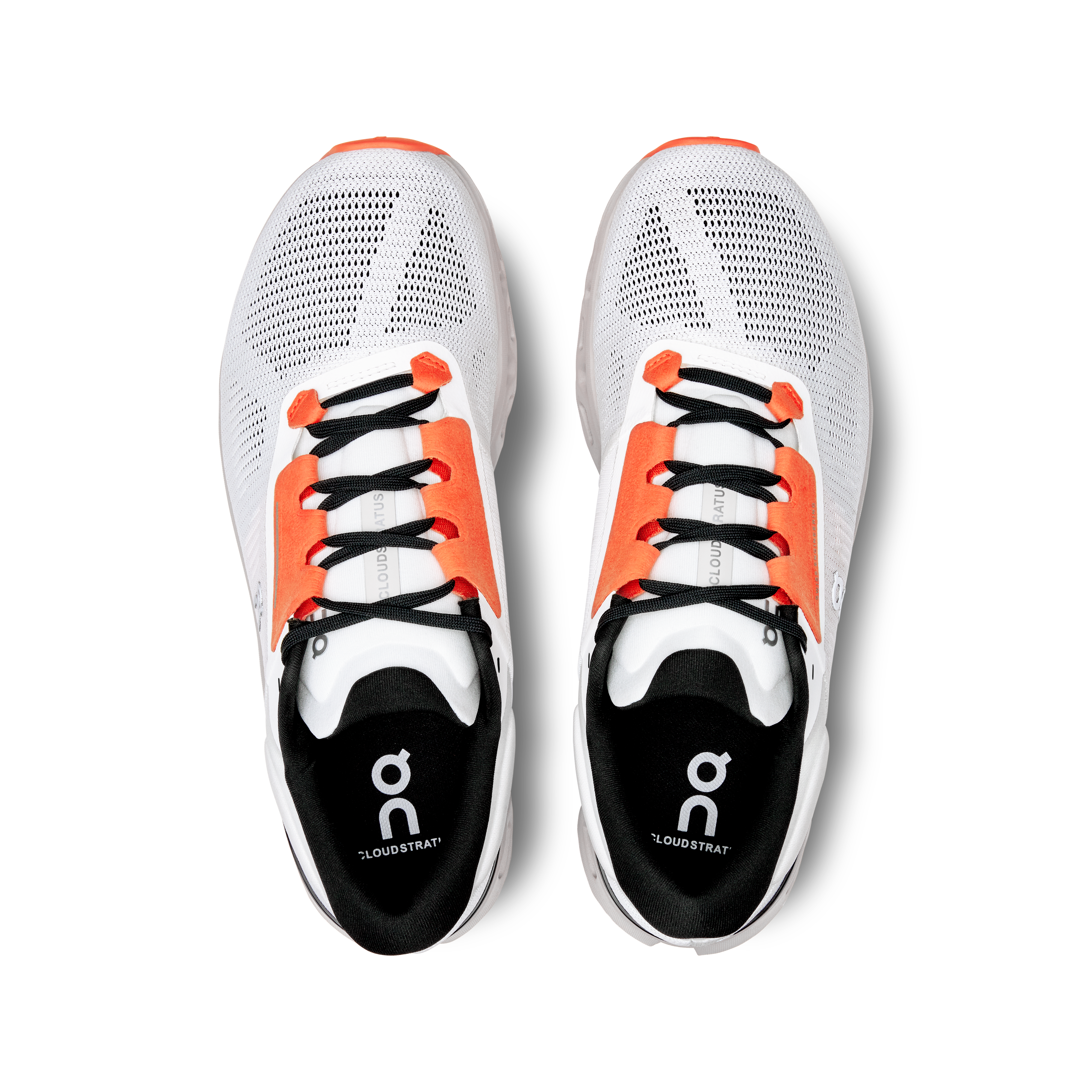 On Cloudstratus 3 White Sand