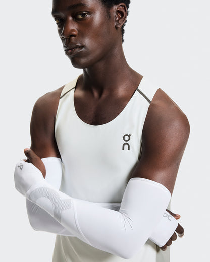 On Solar Arm Sleeves White
