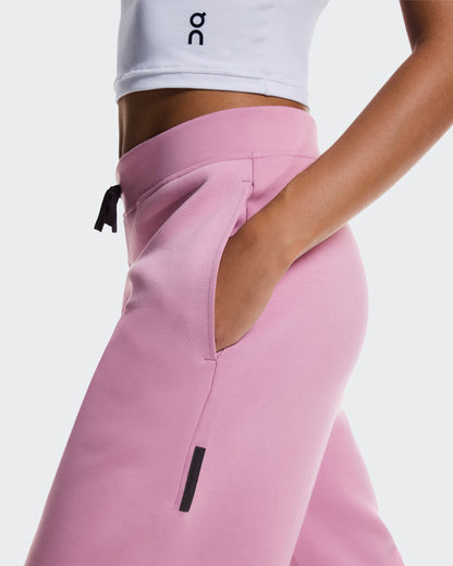 On Focus Tech Sweatpants Sakura (Women'S)