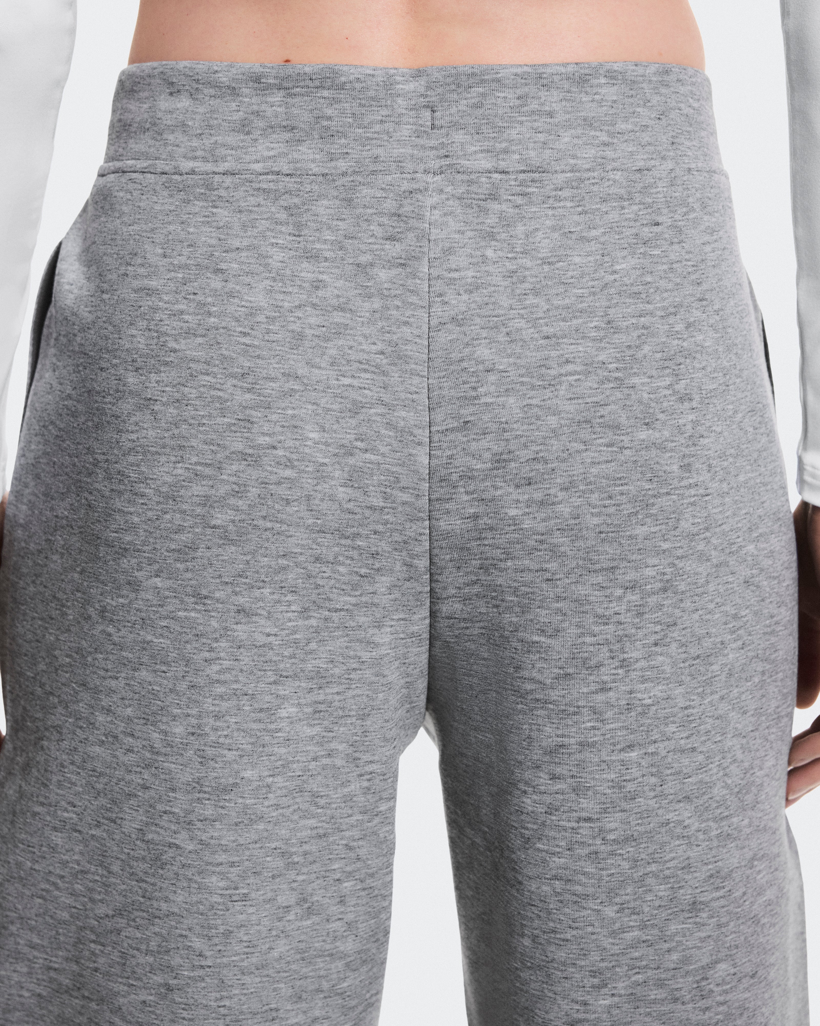 On Focus Tech Sweatpants Basalt (Women'S)