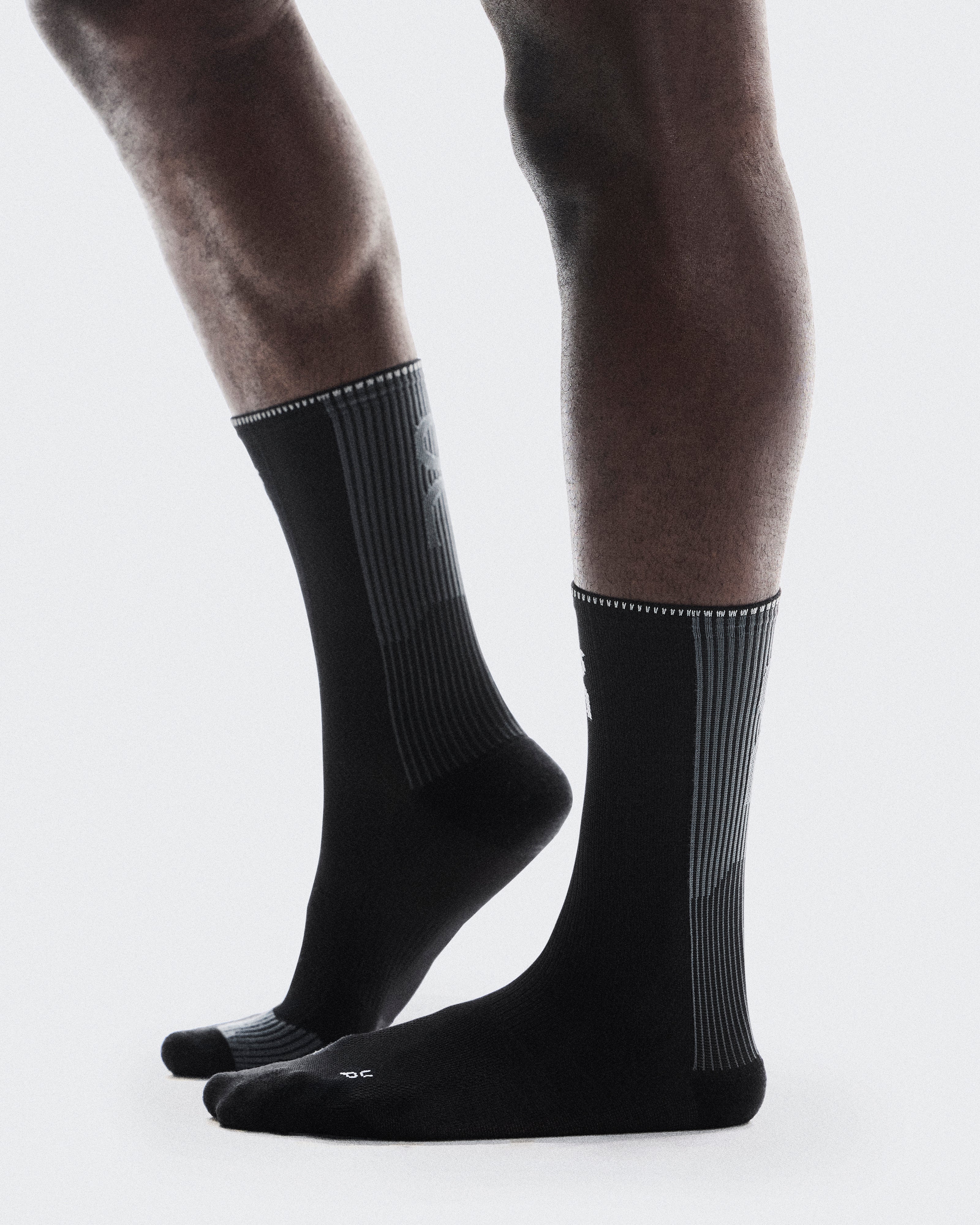 On Performance Run Sock High Black | Eclipse