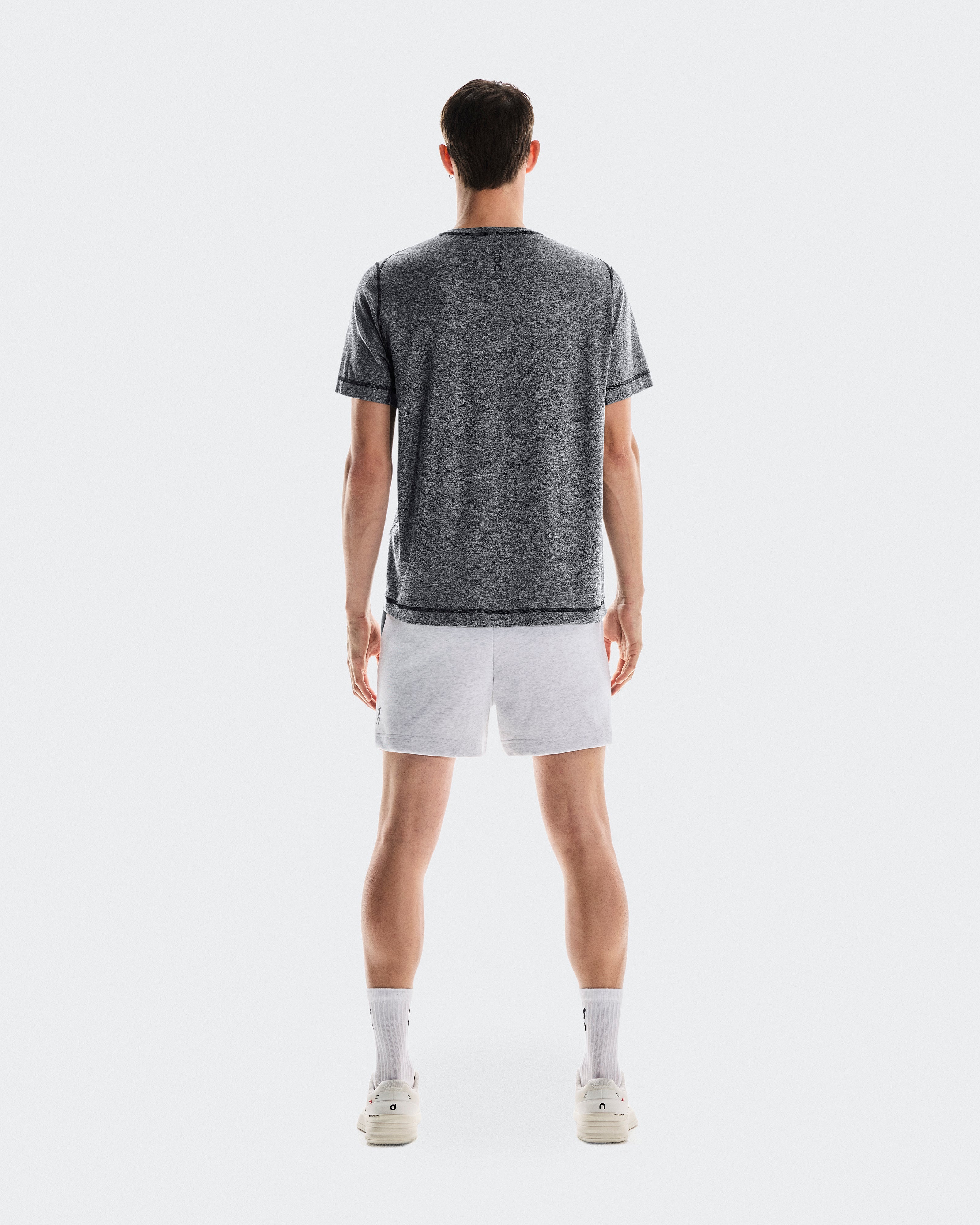 on courtside-t Graphite