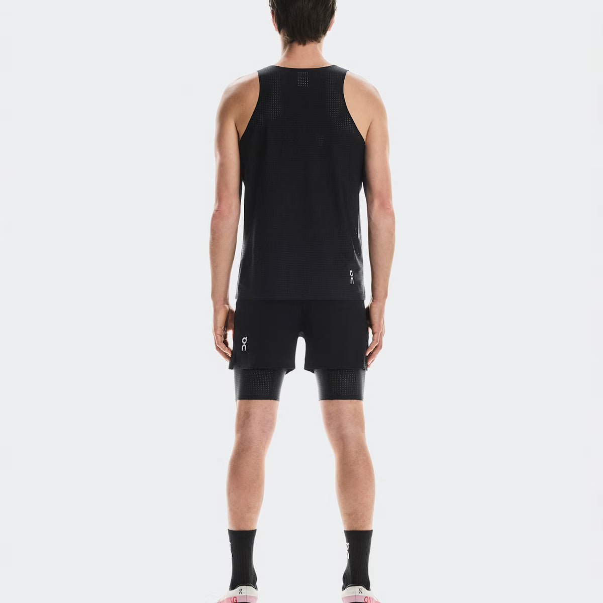 On Pace Shorts Black