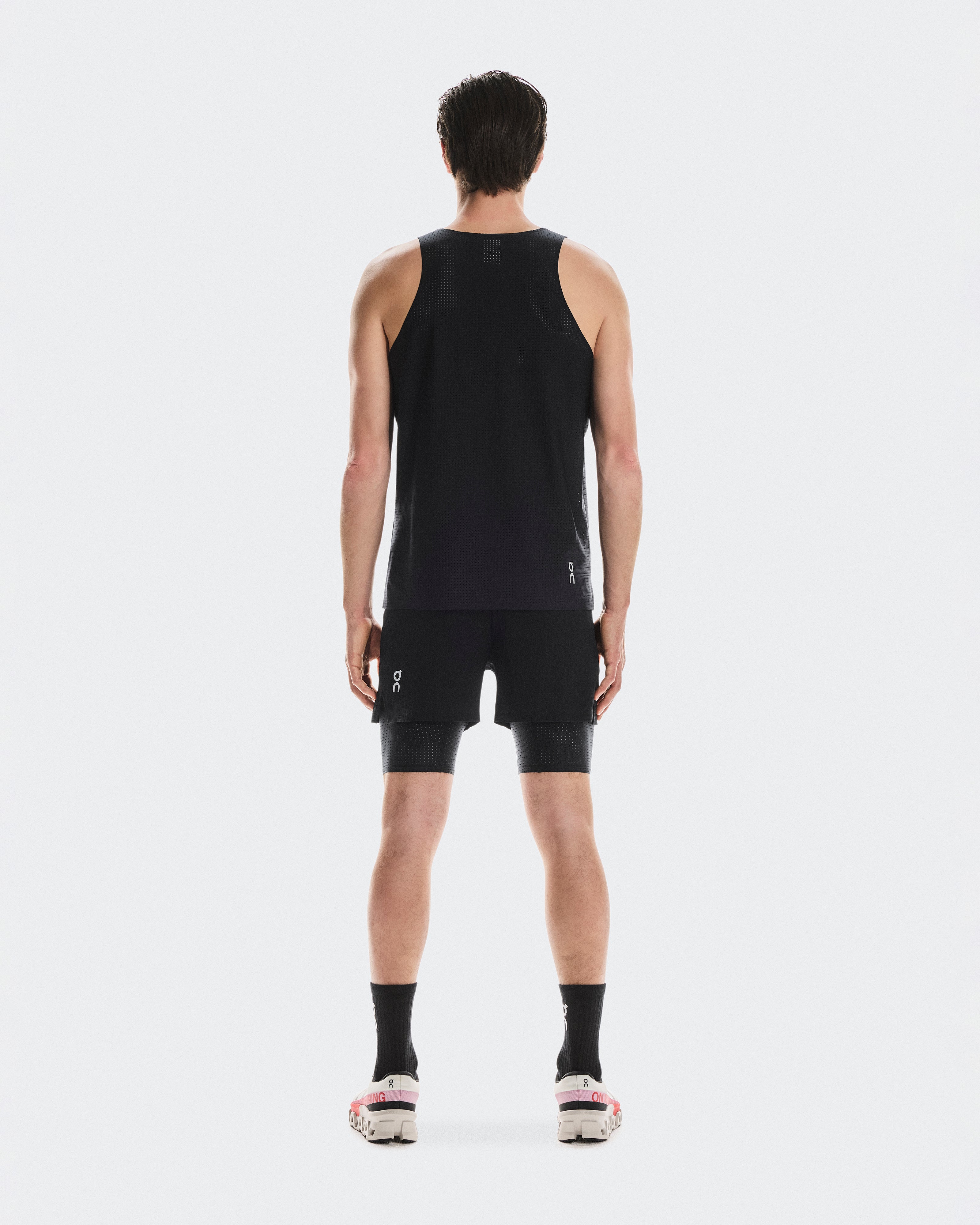 On Pace Shorts Black