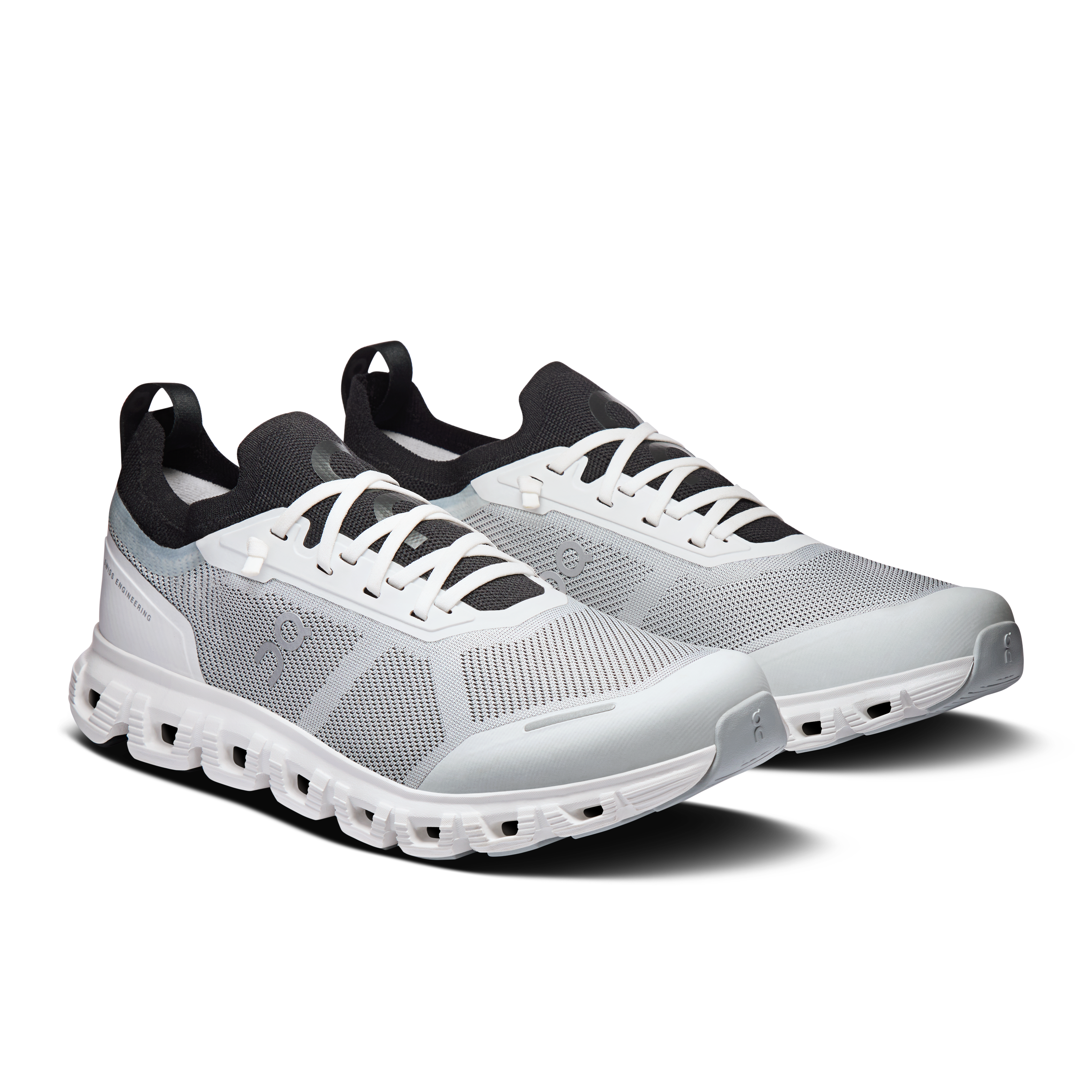 On Cloud 6 Versa White Black