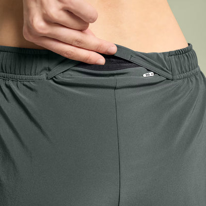On Pace Short Lead | Black (Women'S)