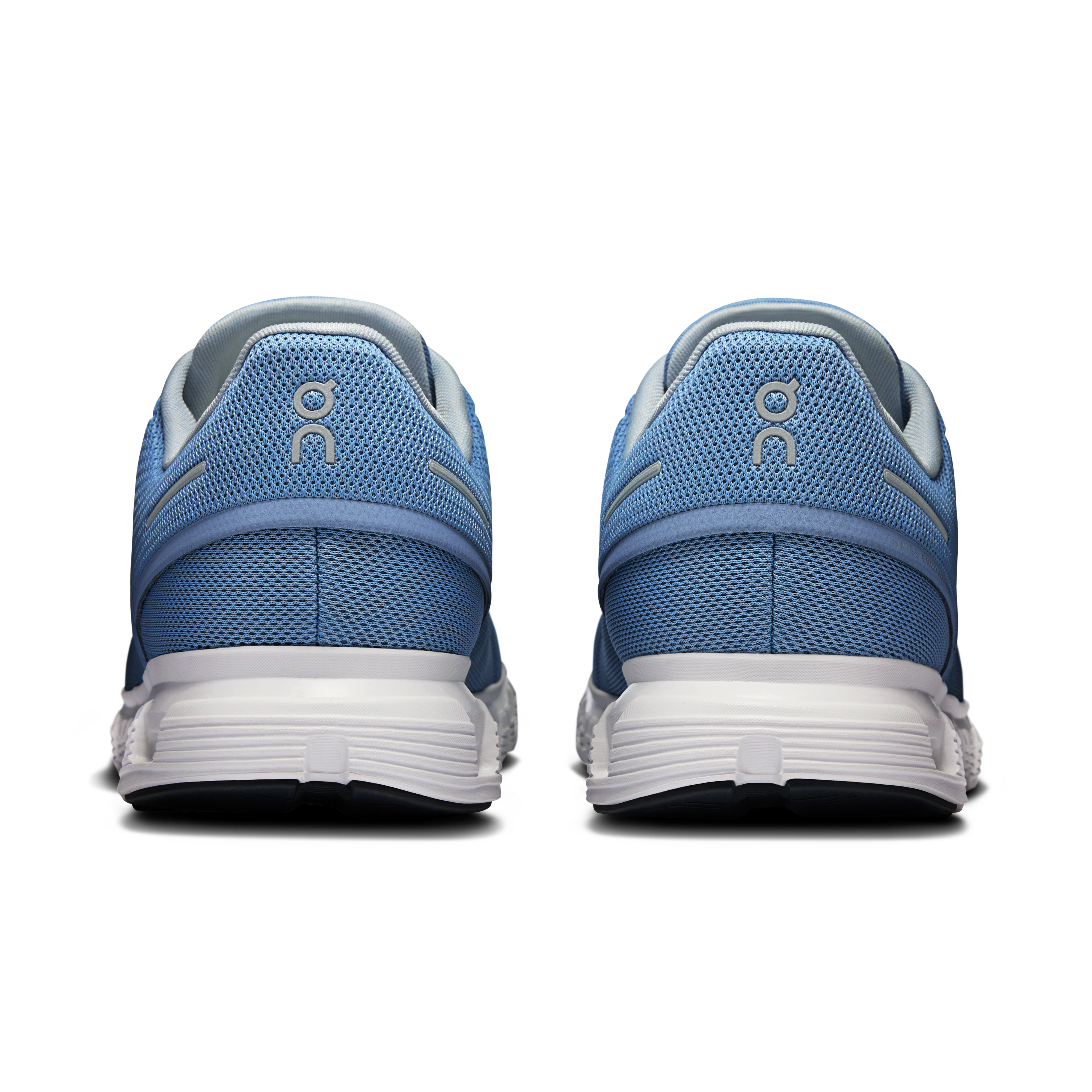 On Cloud 6 Chambray White