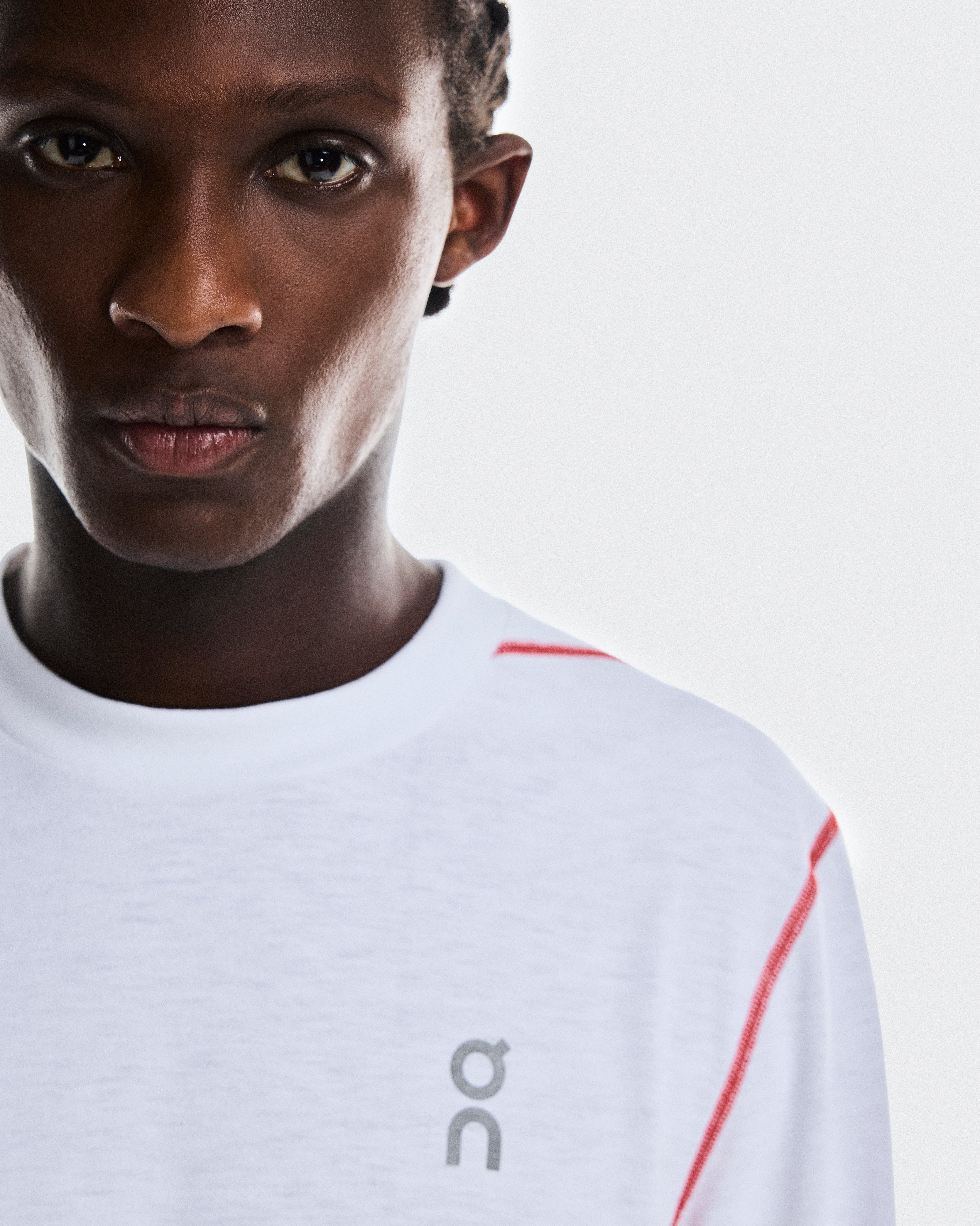 on active long-t graphic White