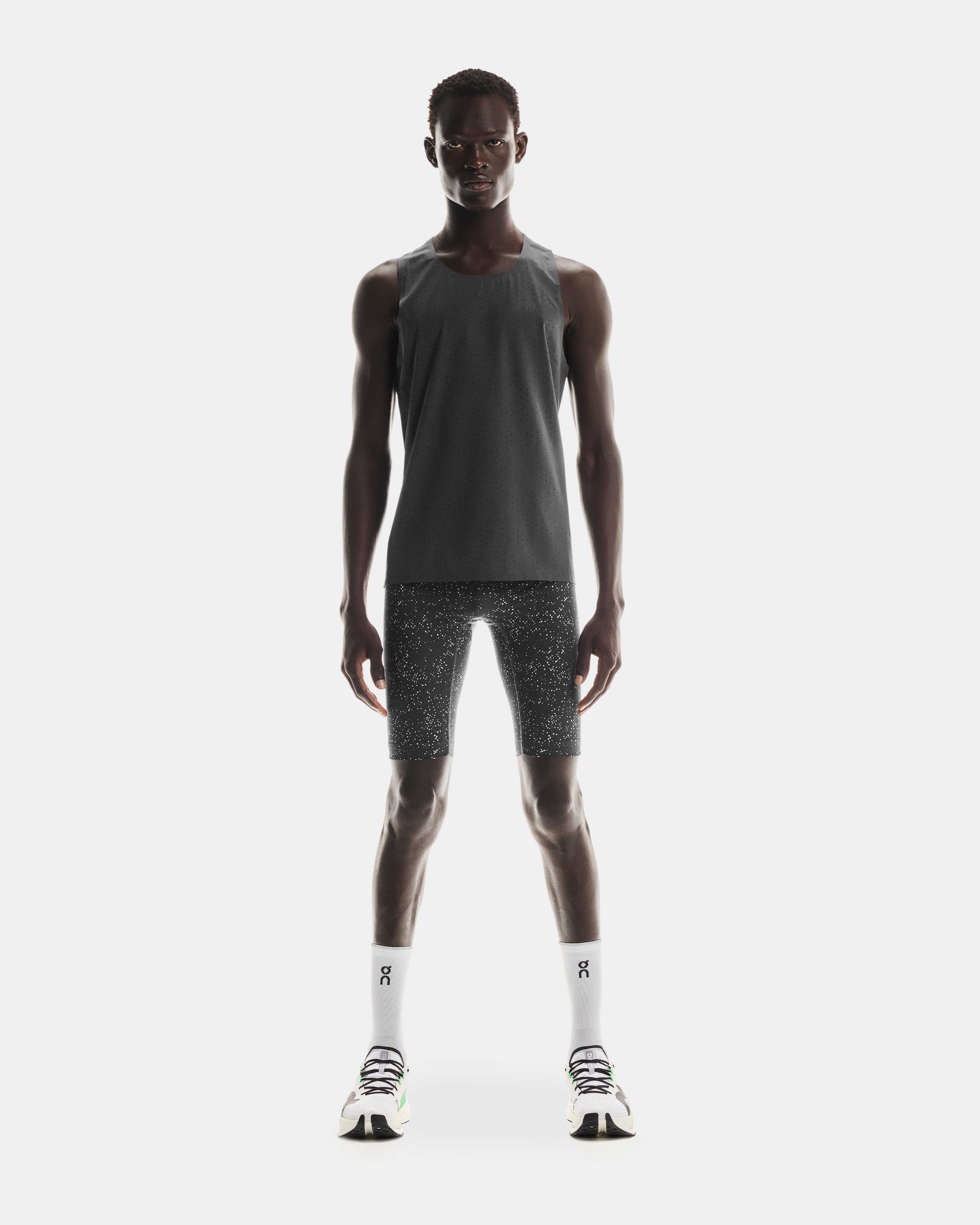 On Race Singlet Iron