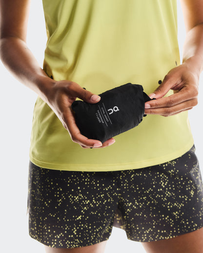 On Ultra Jacket Black (Women'S)