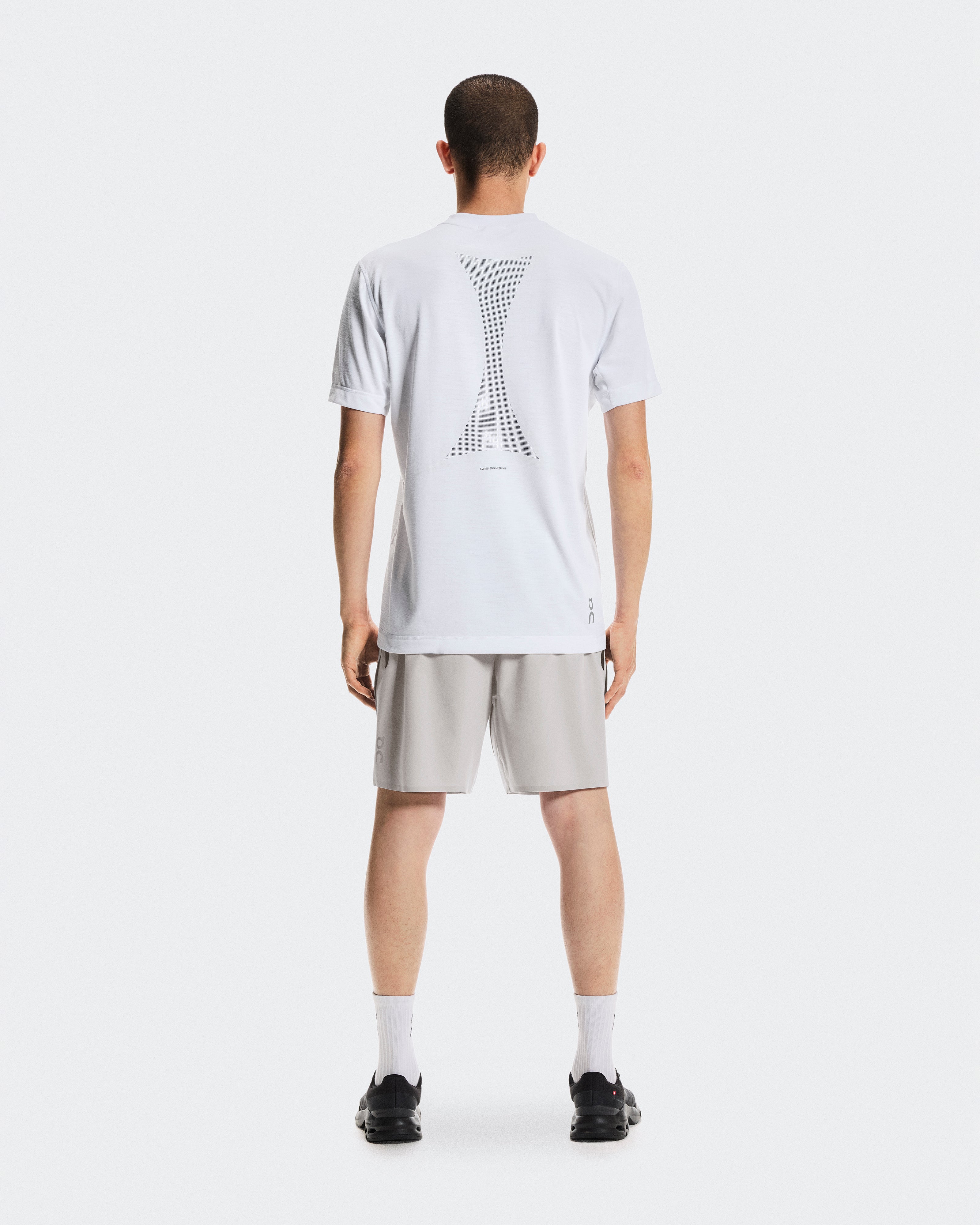 On Train Shorts Alloy