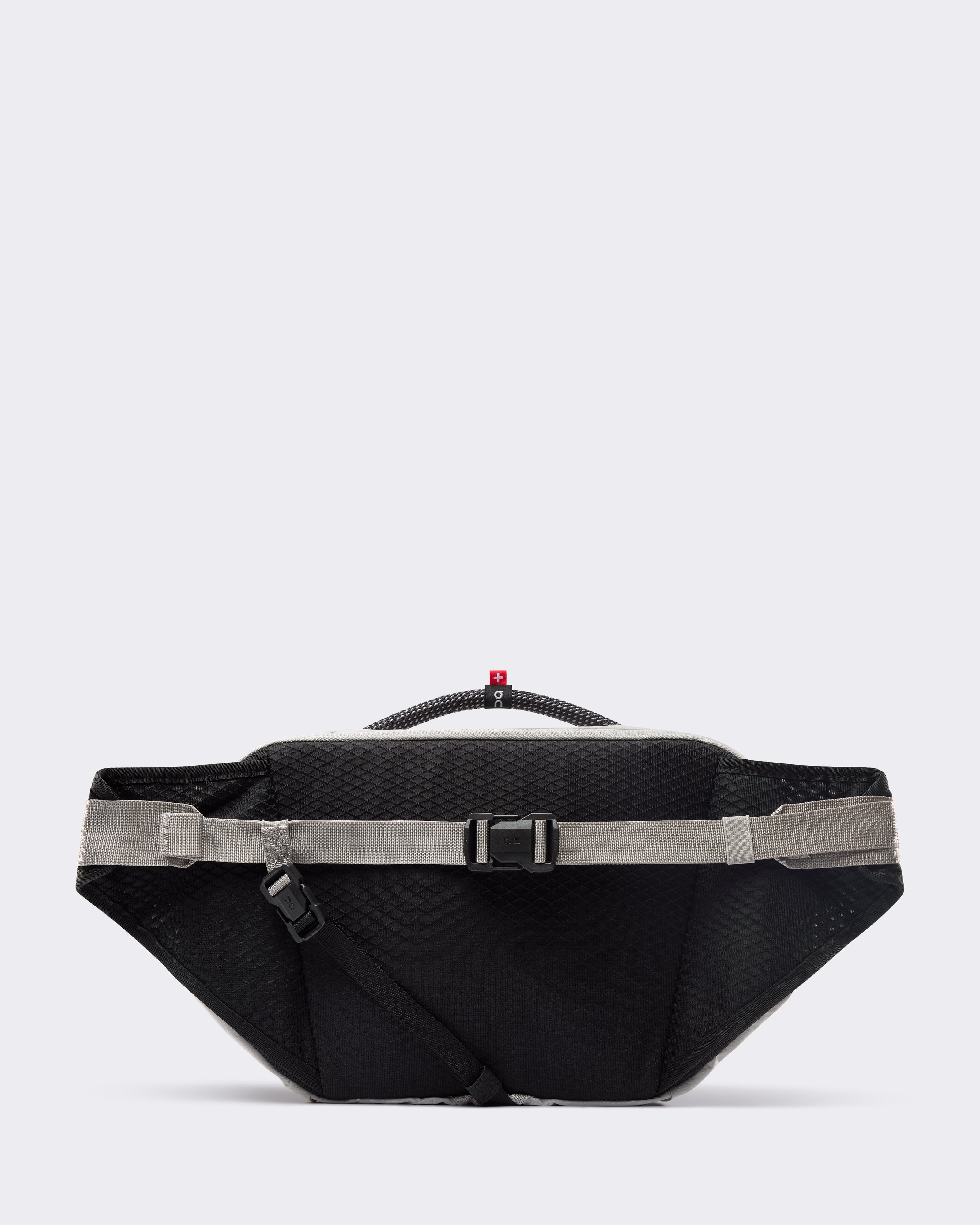 On Sling Pack 9L Glacier | Black