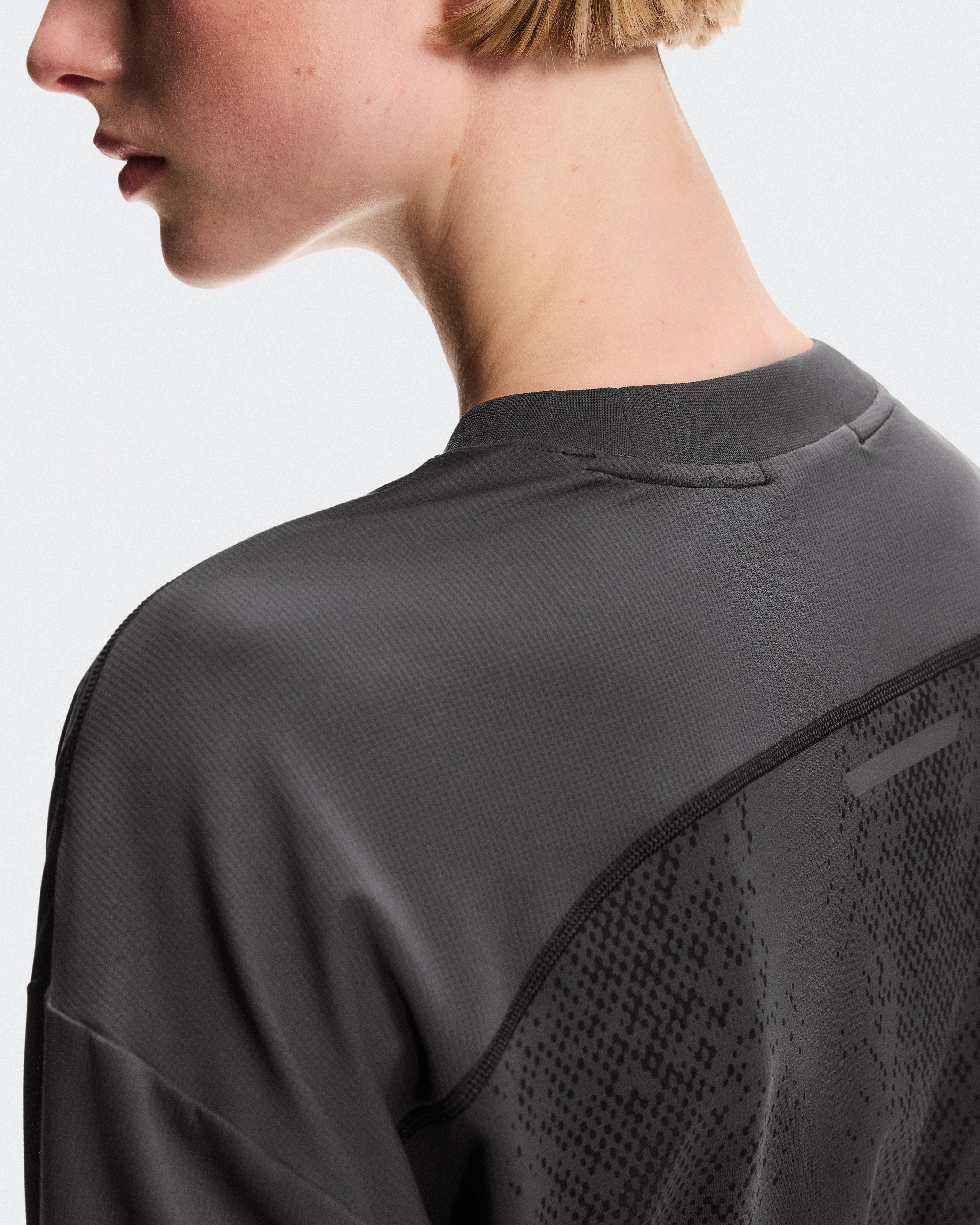 On Performance Volt-T Iron (Women'S)