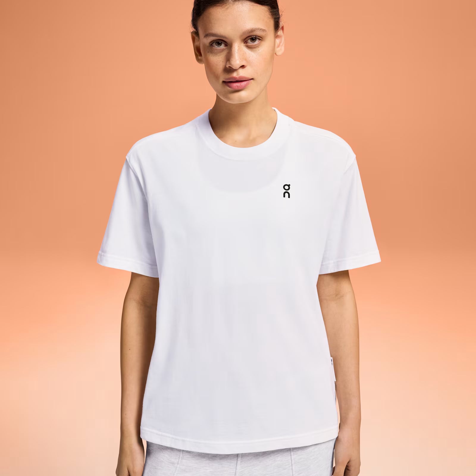 On Club-T Graphic Tennis White (Women'S)