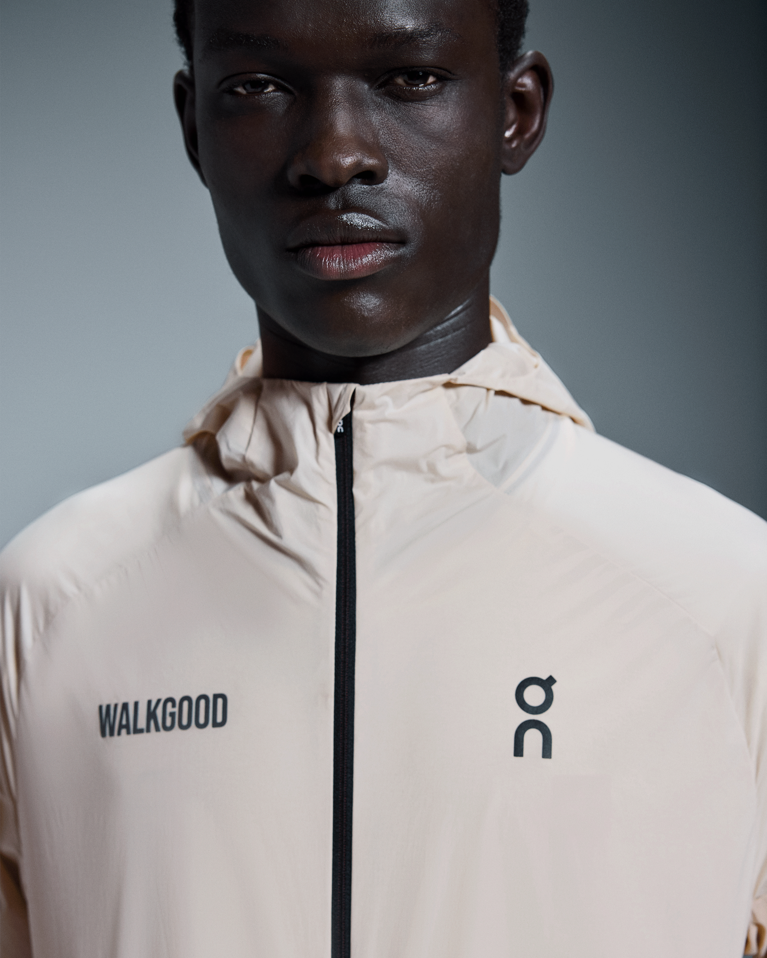 on core jacket walkgood Sand