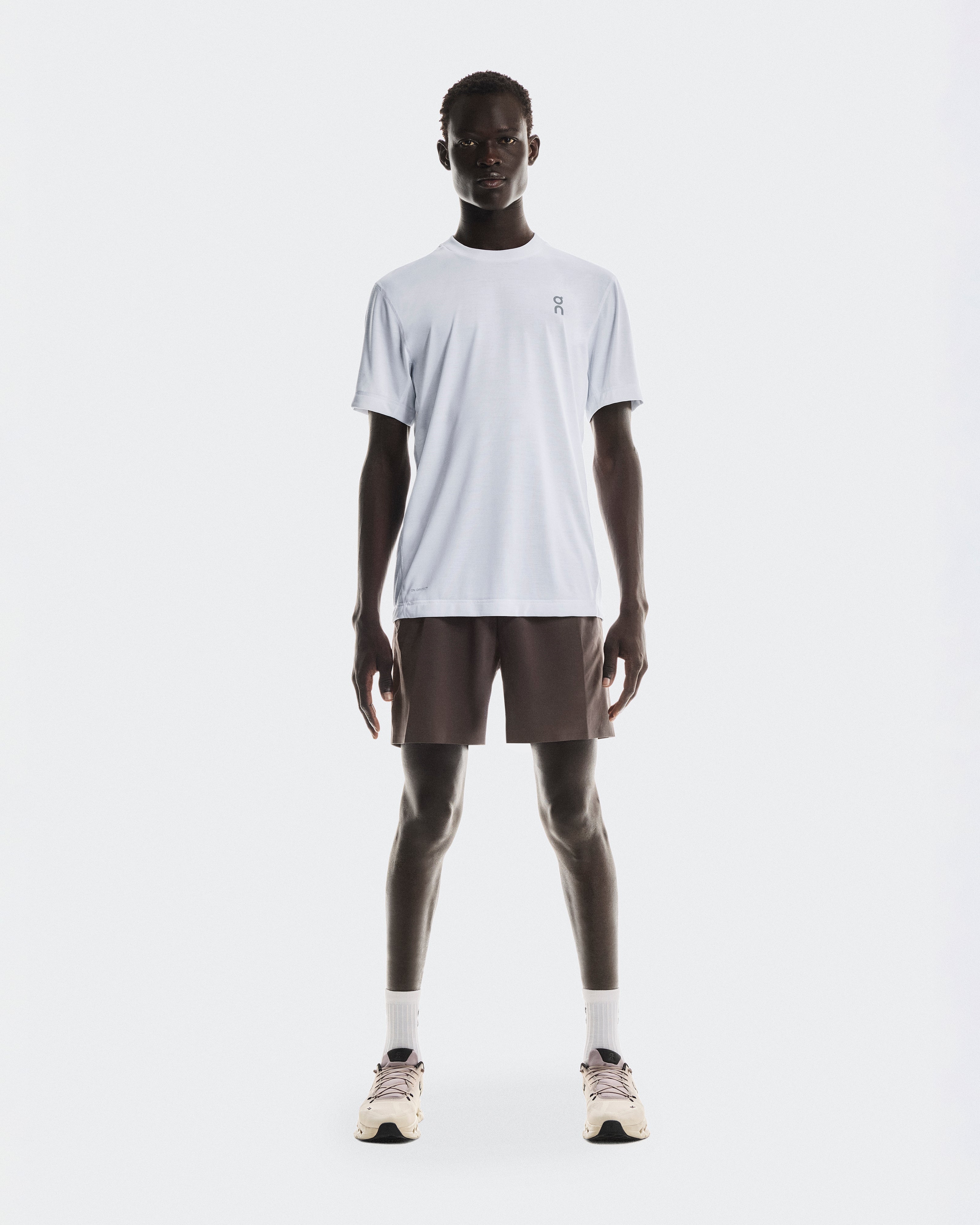 On Focus Shorts Pebble