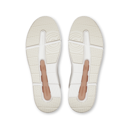 on running the roger advantage white rosehip (women's)