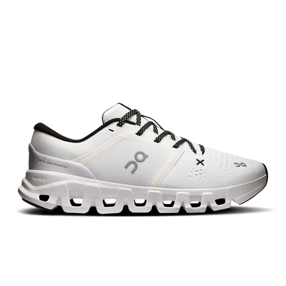 On Cloud X 5 White Black (Women'S)