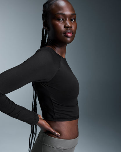 On Studio Long-T Crop Black (Women's)