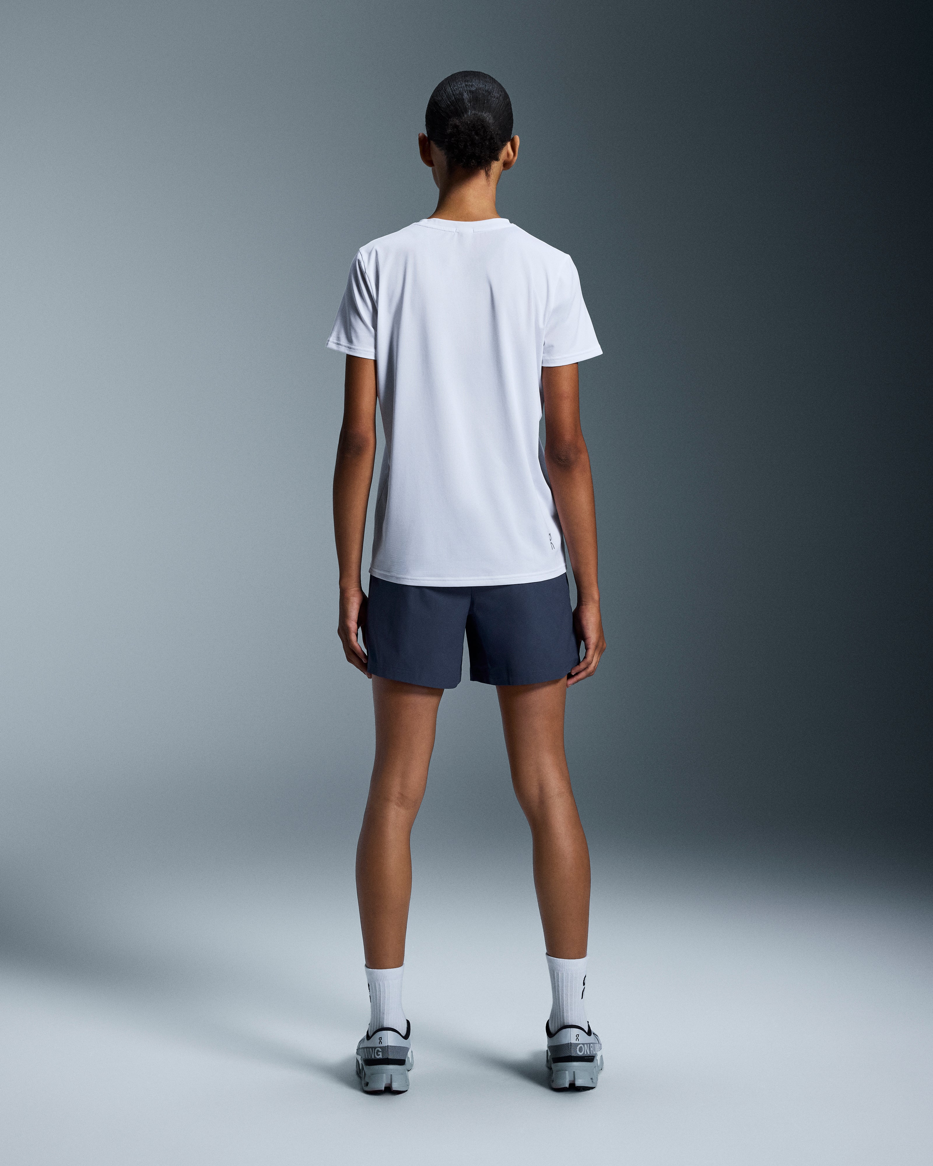 On 5" Core Shorts Midnight (Women's)