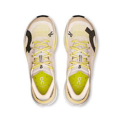 on running cloudultra pro pearl lychee (women's)