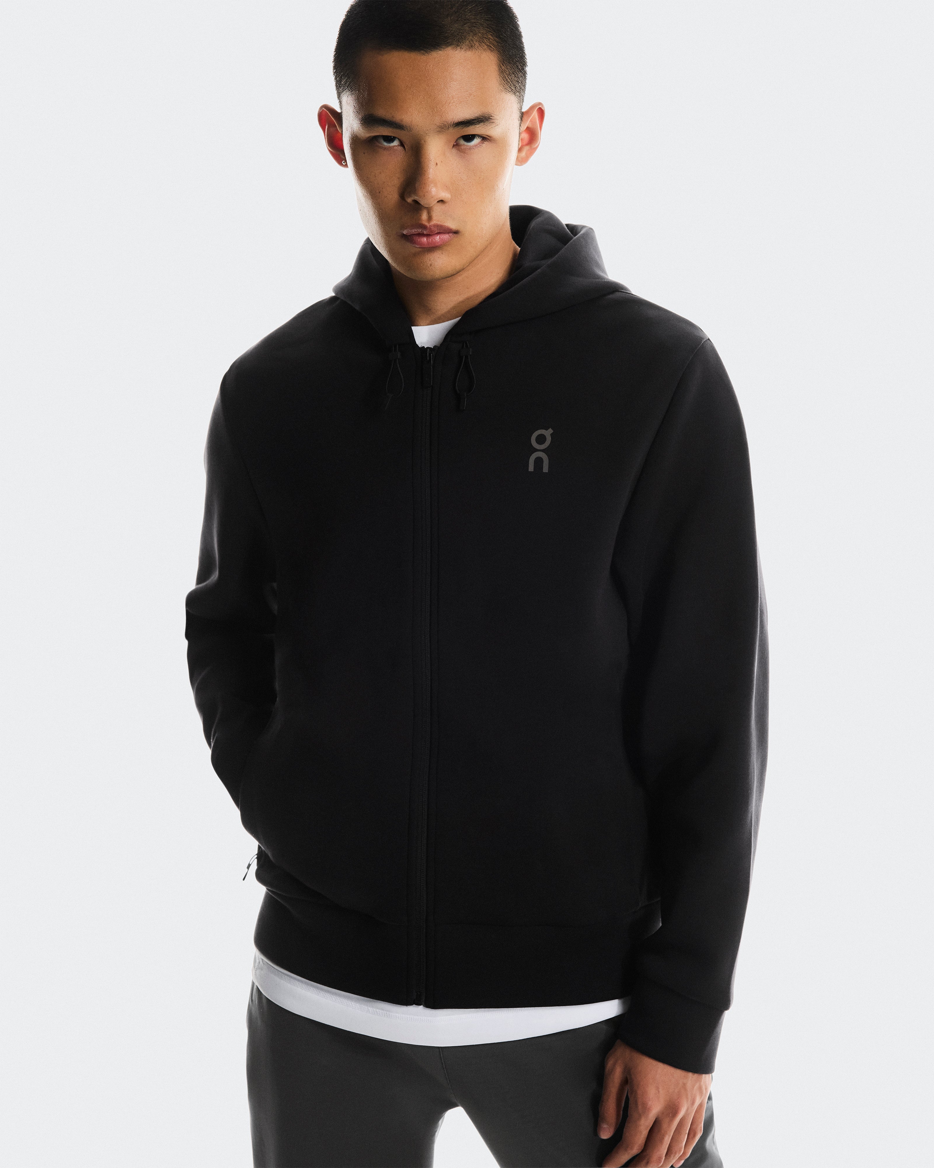 On Focus Tech Zip Hoodie Black