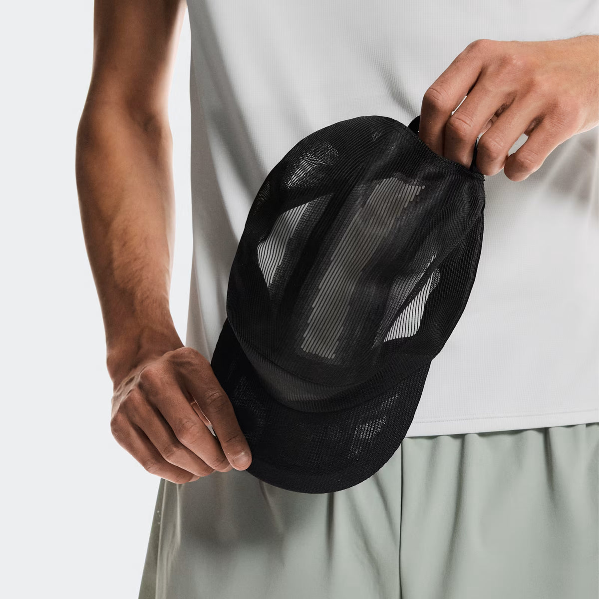 On Specter Cap Black