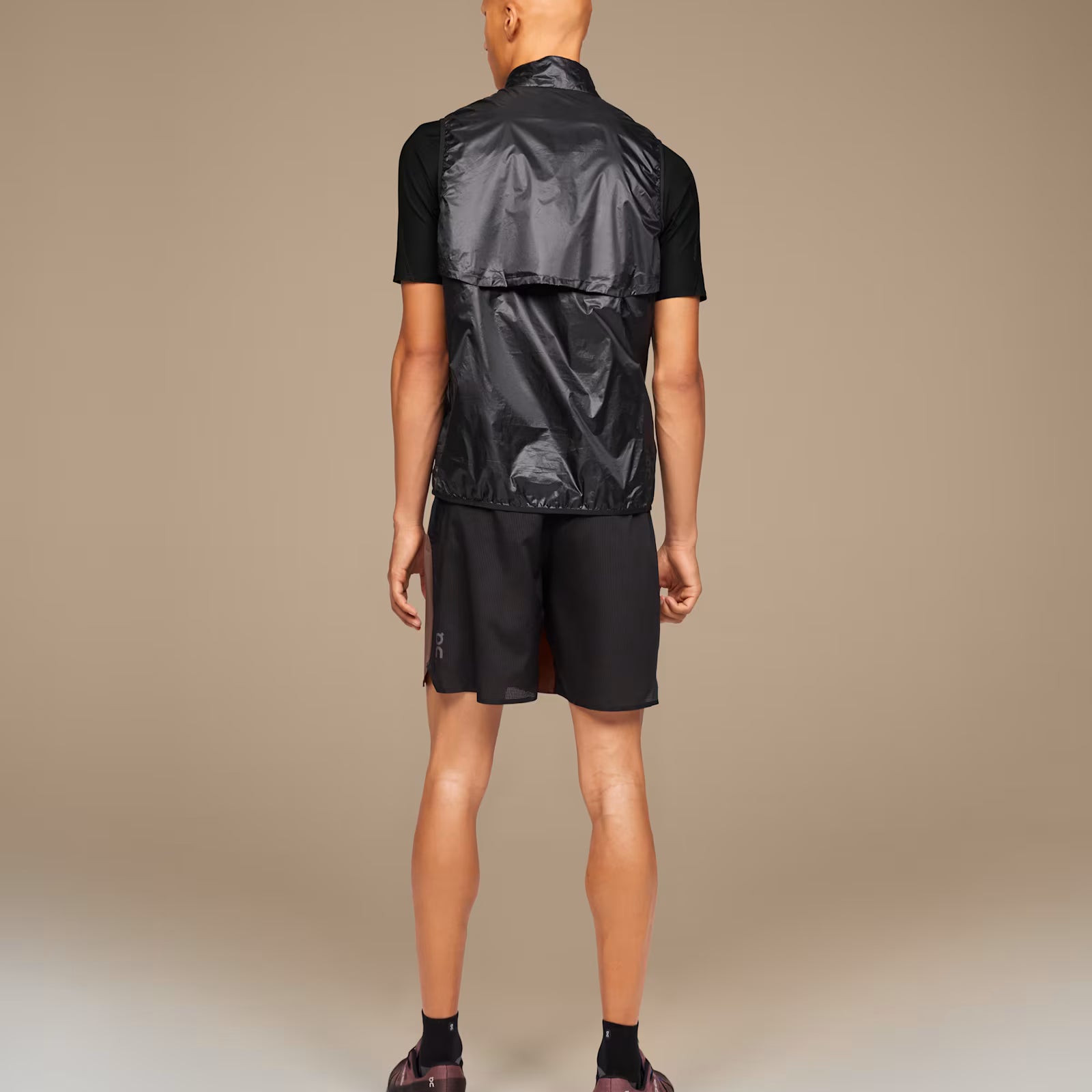 On Weather Vest Black