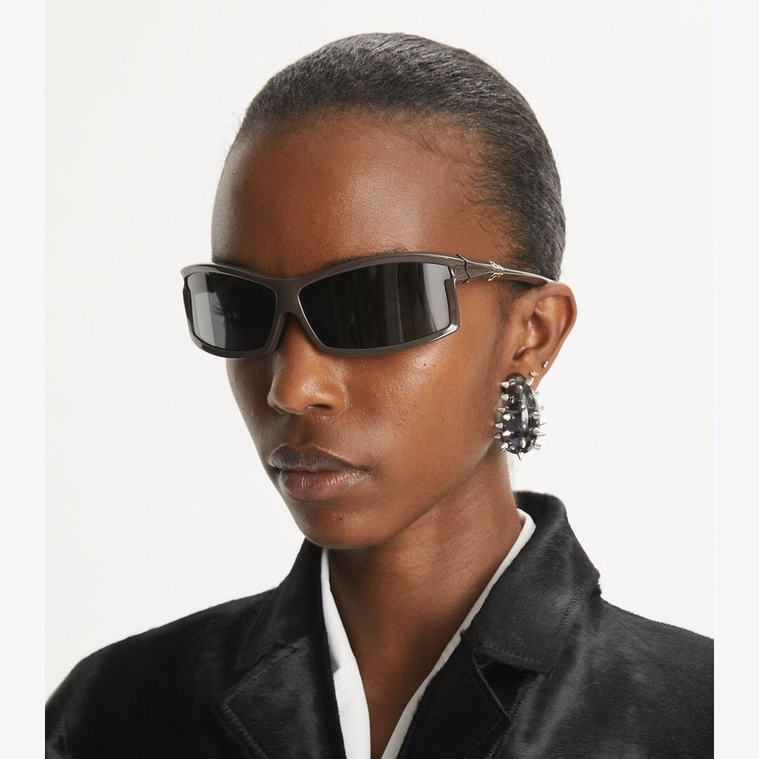 Tory Burch Eleanor Runway Sunglasses BROWN/LIGHT BLUE