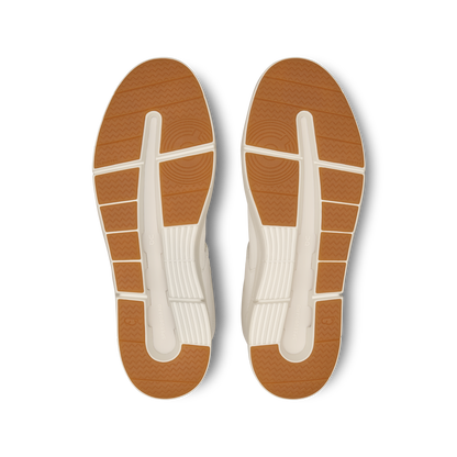 On The Roger Clubhouse Mid White Sand