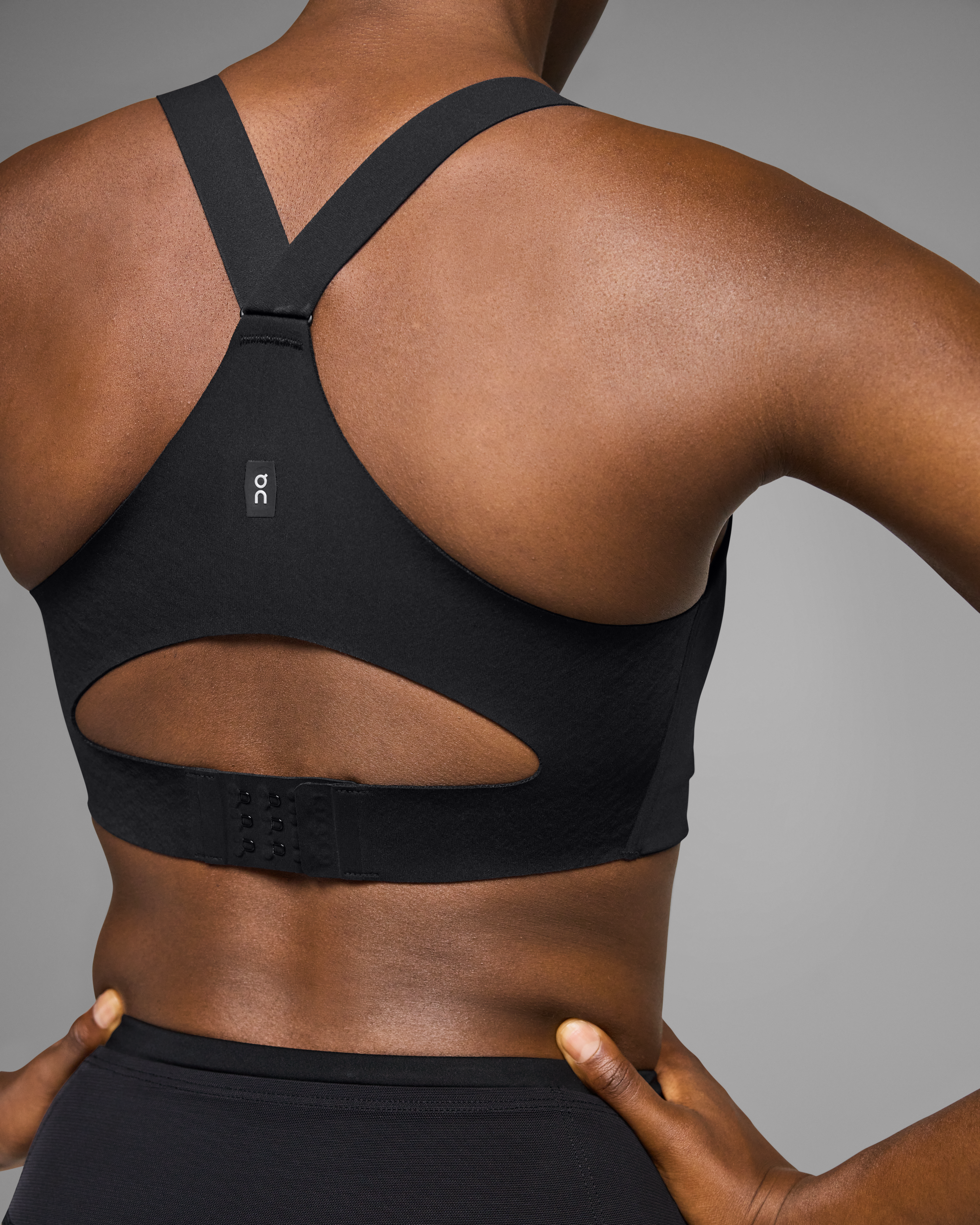 On Endurance Bra Black (Women's)