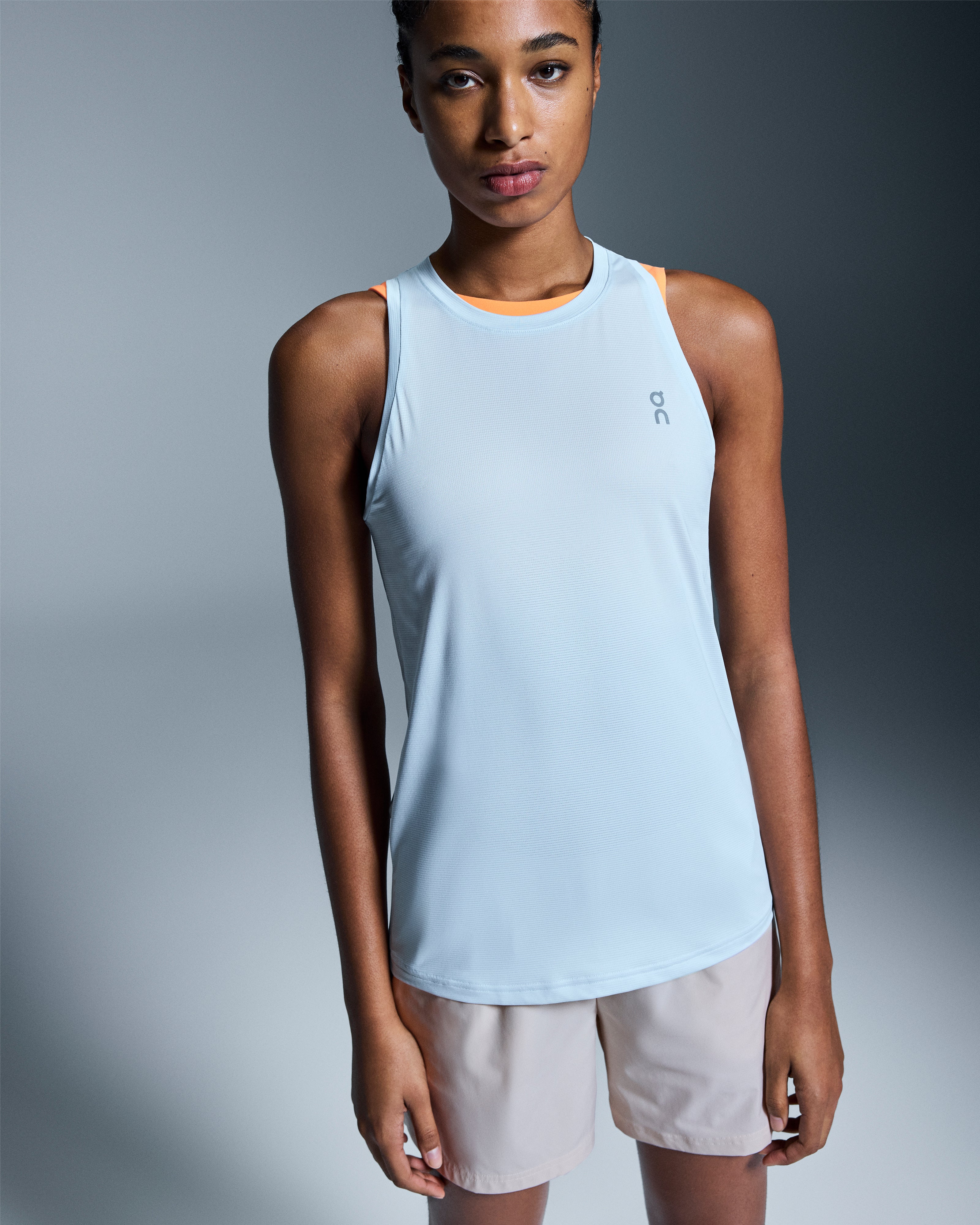 on core tank Arctic (Women's)