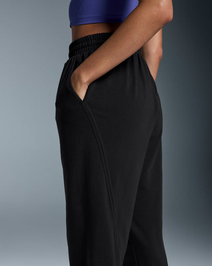 On Movement Joggers Black (Women'S)