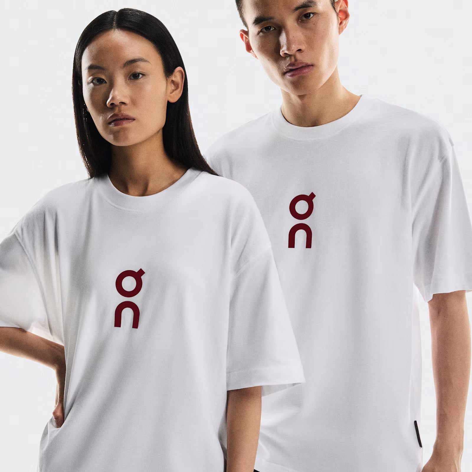 On Club-T White