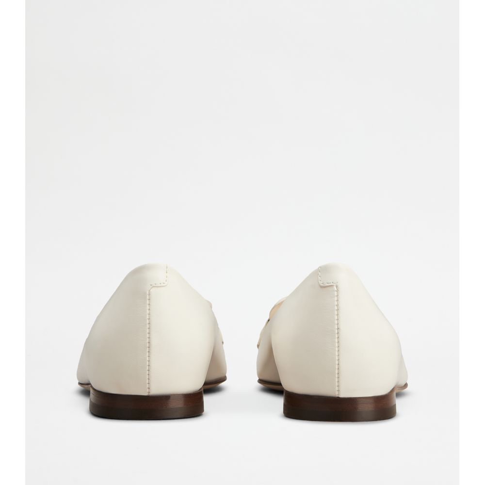 Tods Kate Ballerinas In Leather Off White Womens