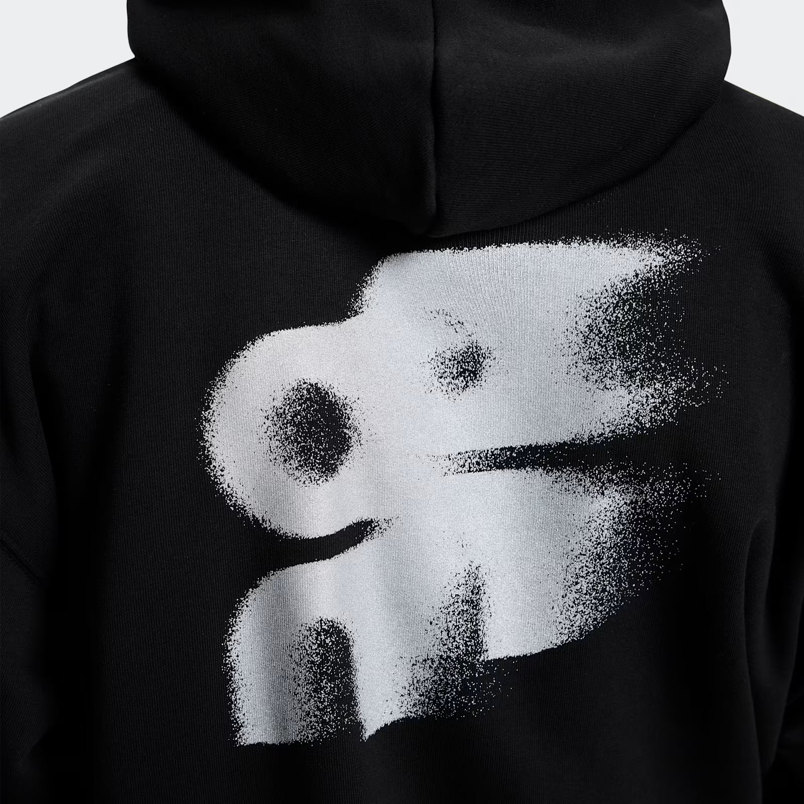 On Club Hoodie Avant Black