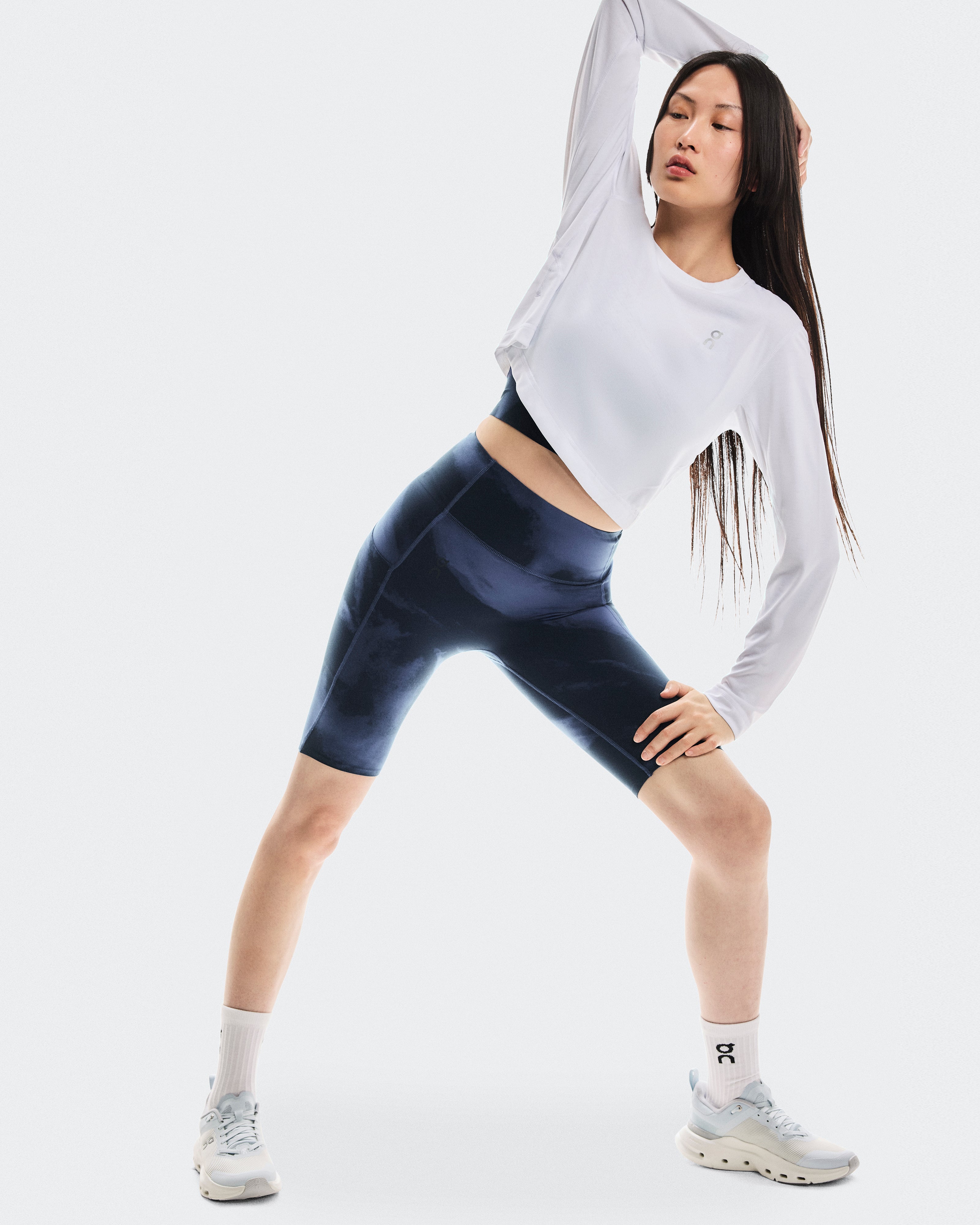 On Studio Tights Short Acai | Navy (Women'S)