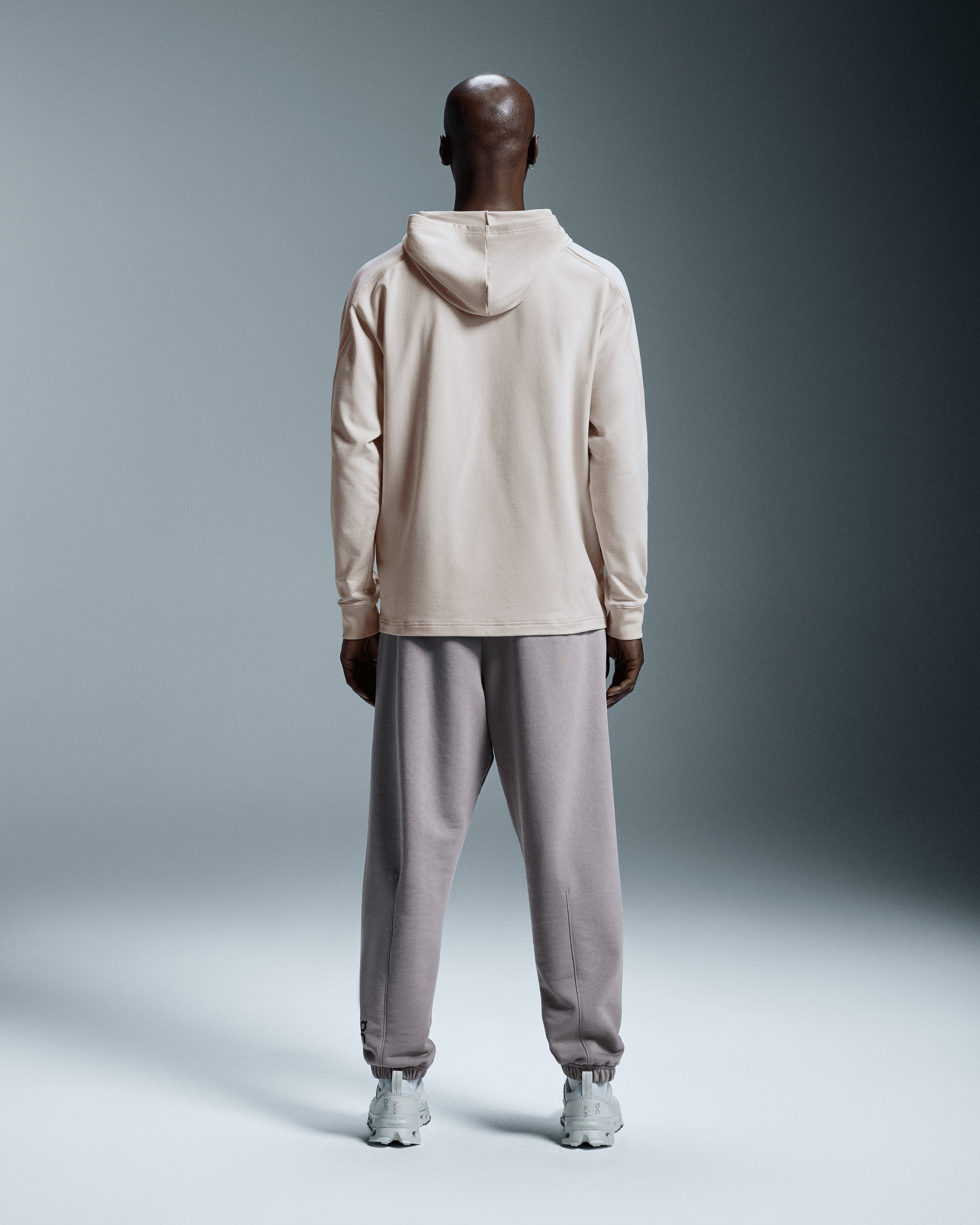 on movement hoodie Sand