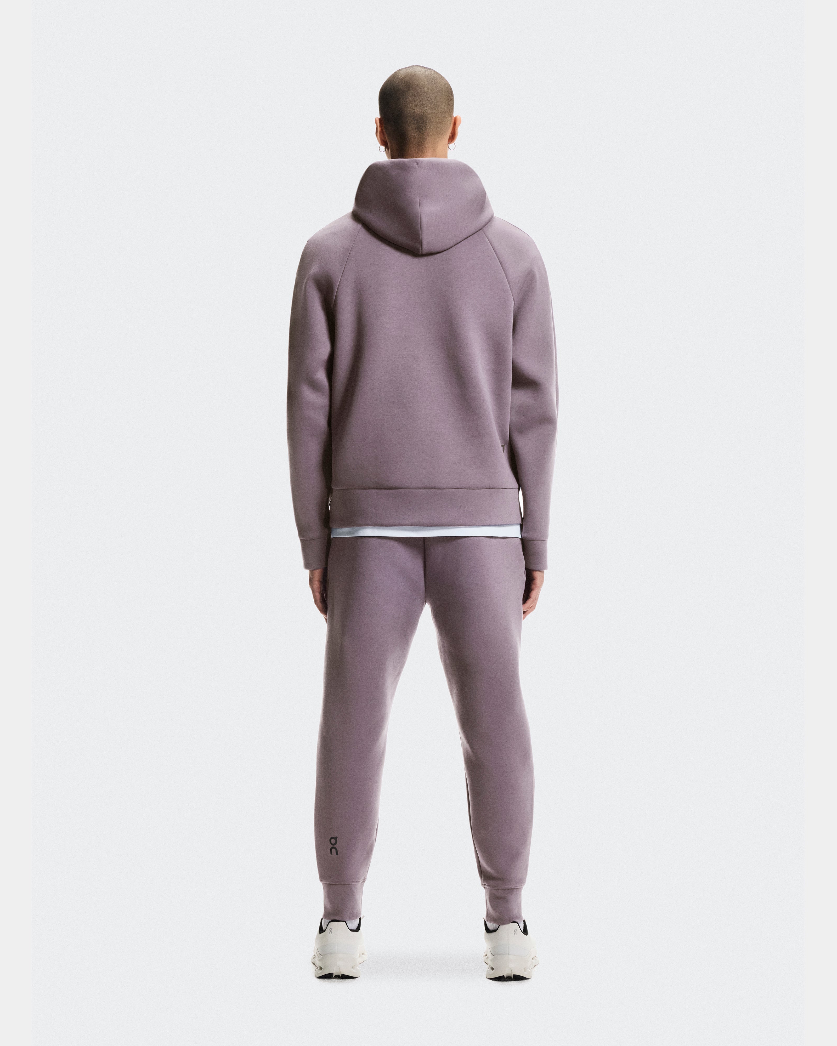 On Focus Tech Sweatpants Dewberry