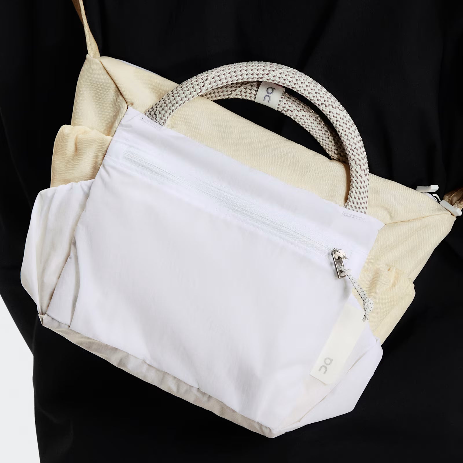 On Track Pack Mini Elite Cream | White
