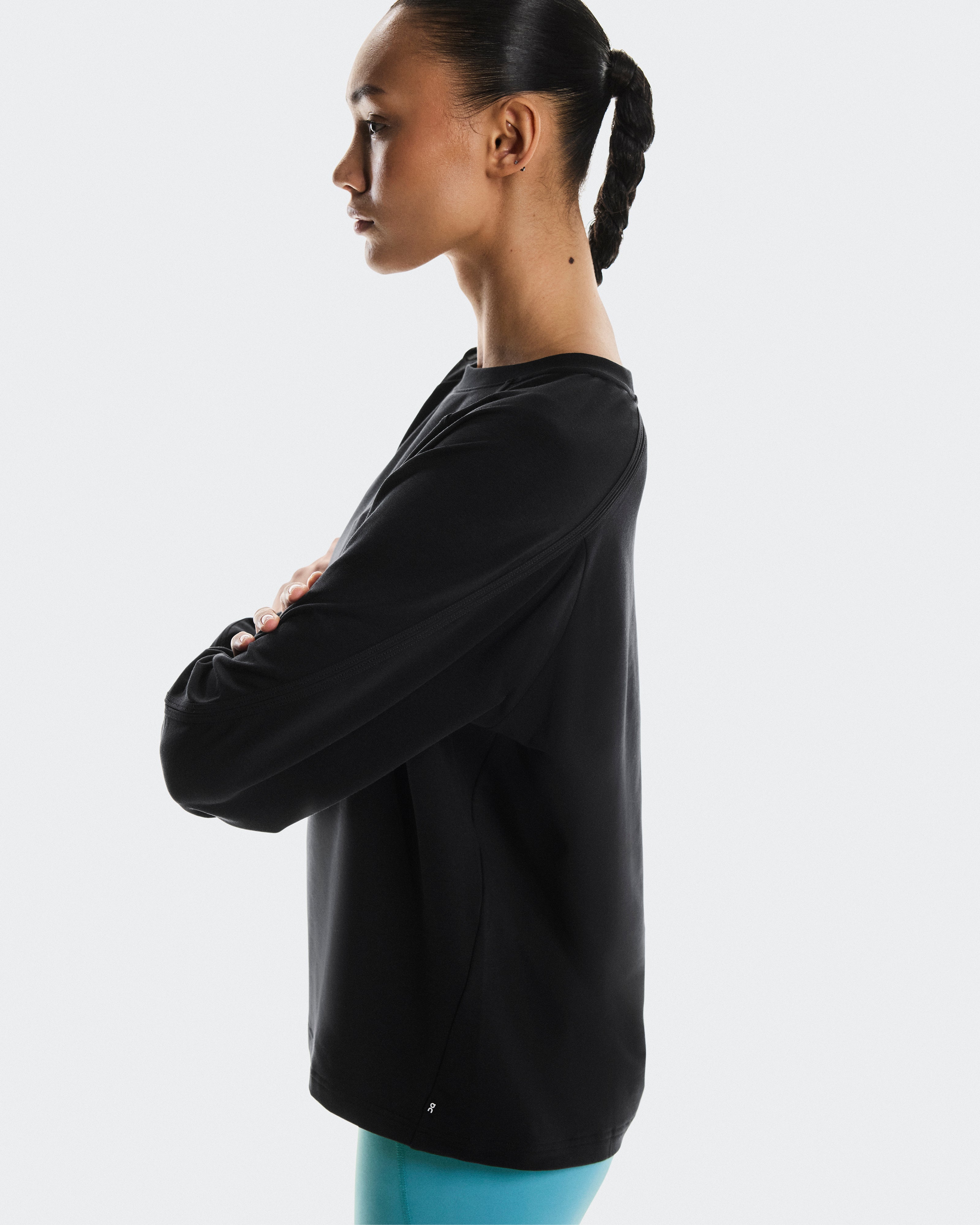On Studio Crew Black (Women's)
