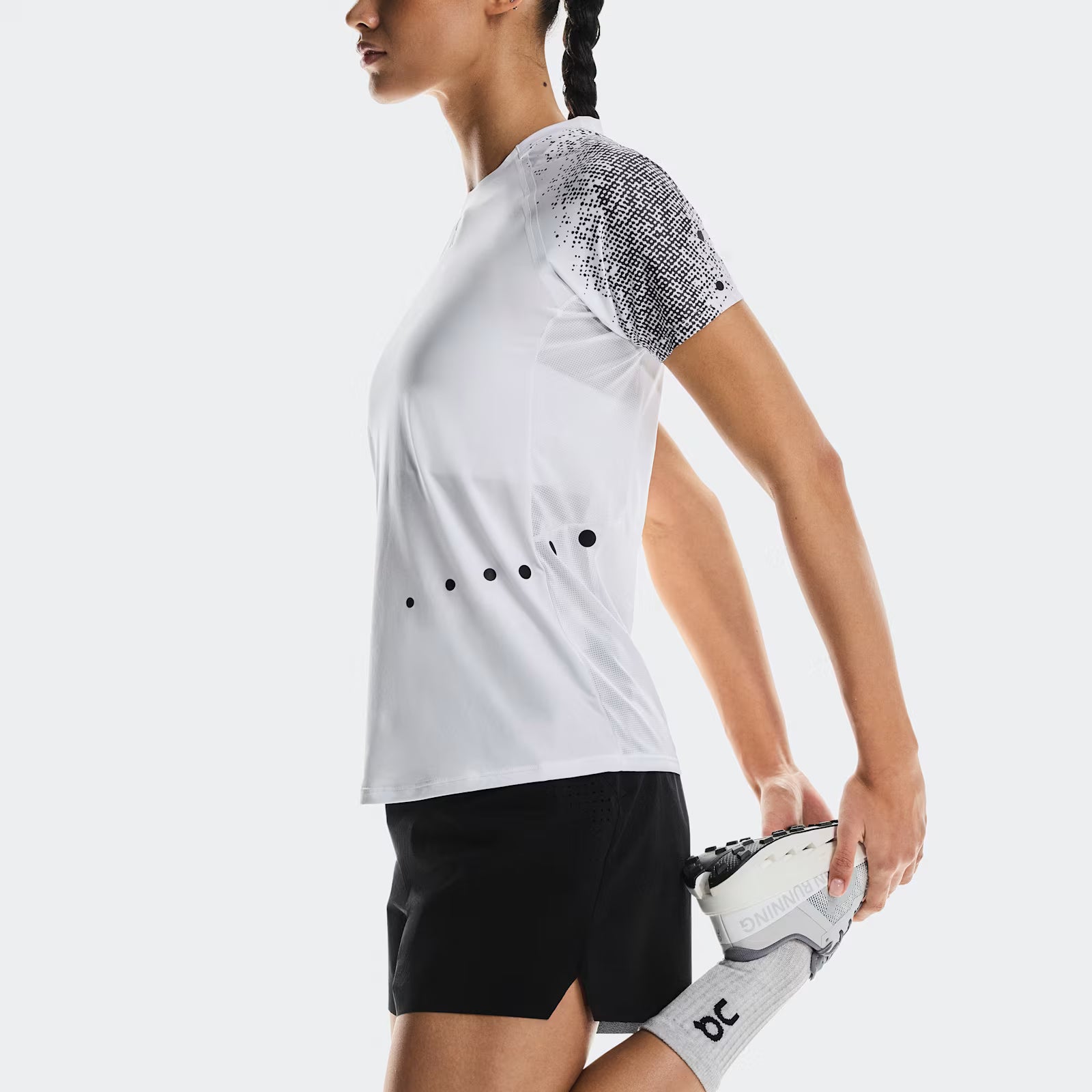 On Ultra Shorts Black (Women'S)